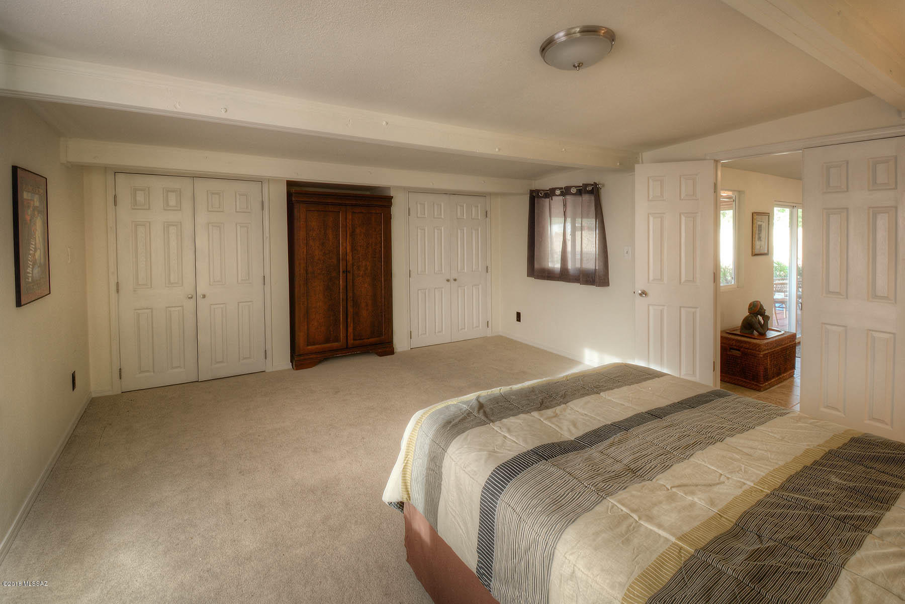 380 W Placita De La Poza