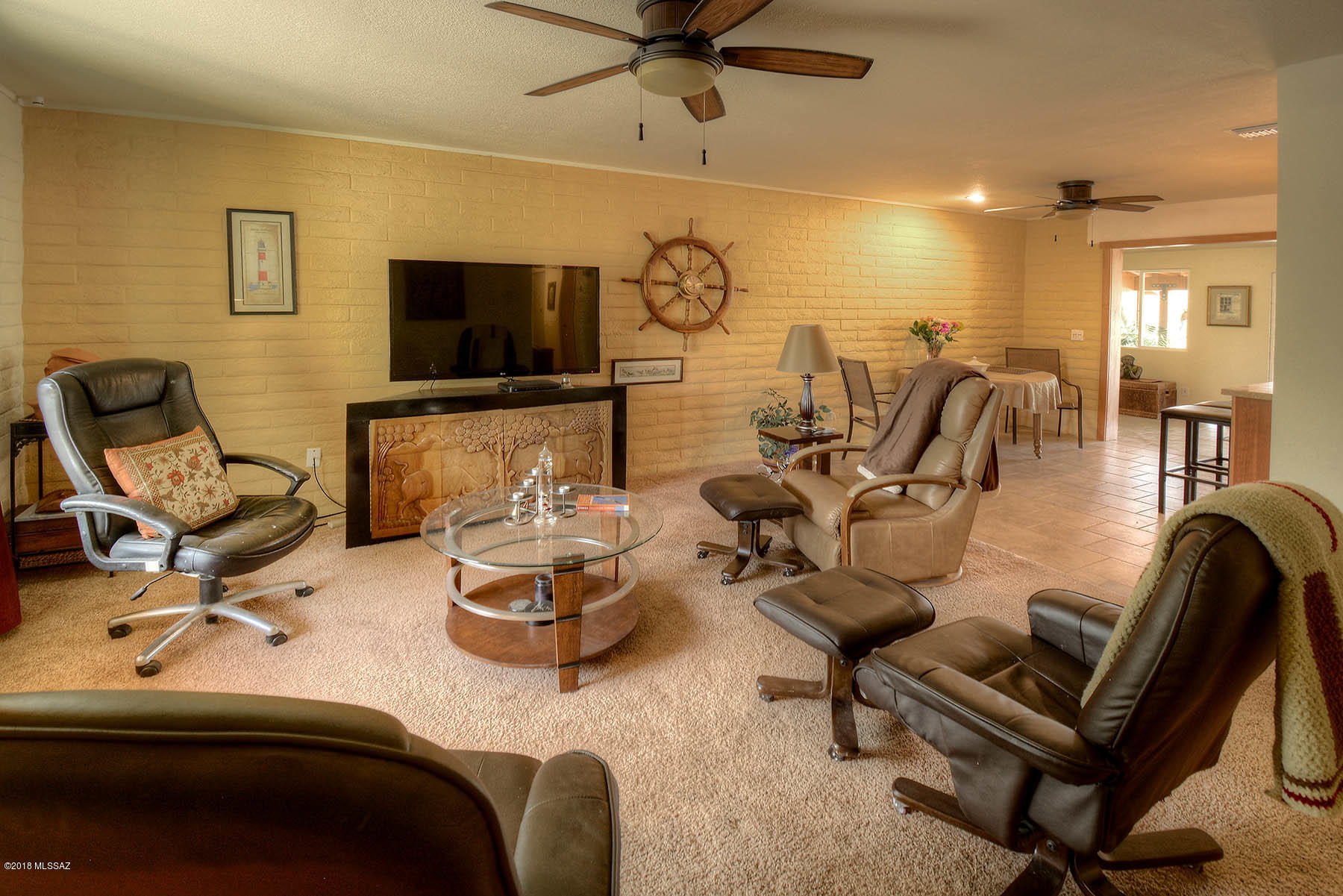 380 W Placita De La Poza