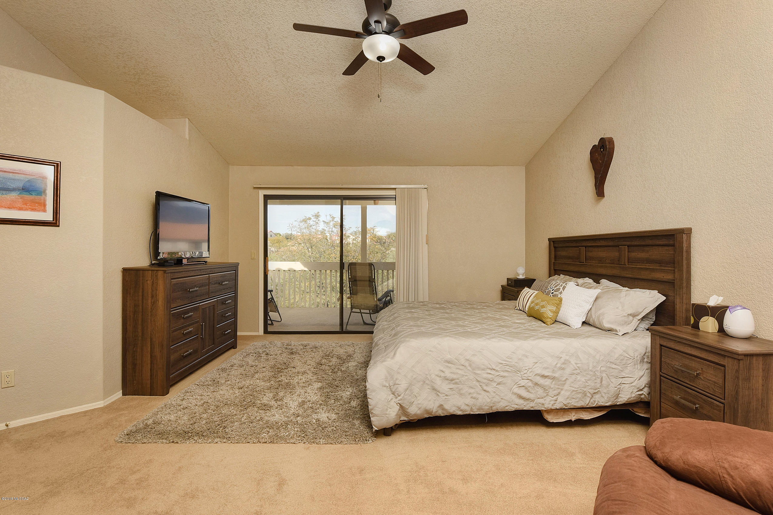 1080 W Eagle Landing Place