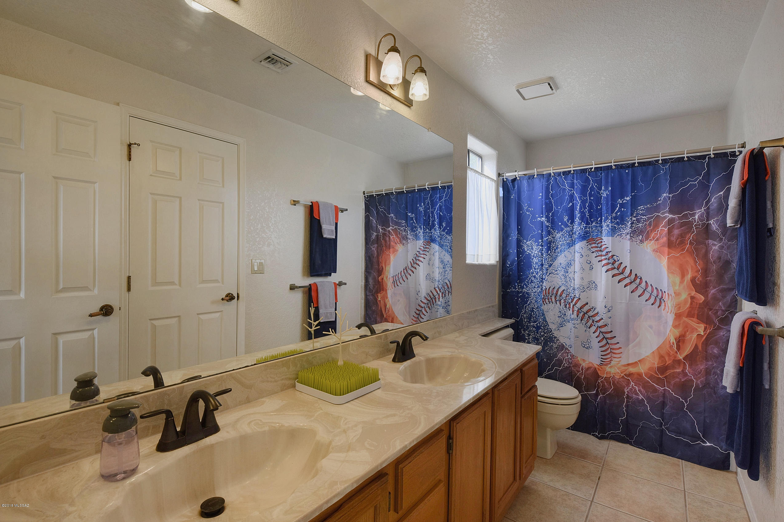 1080 W Eagle Landing Place