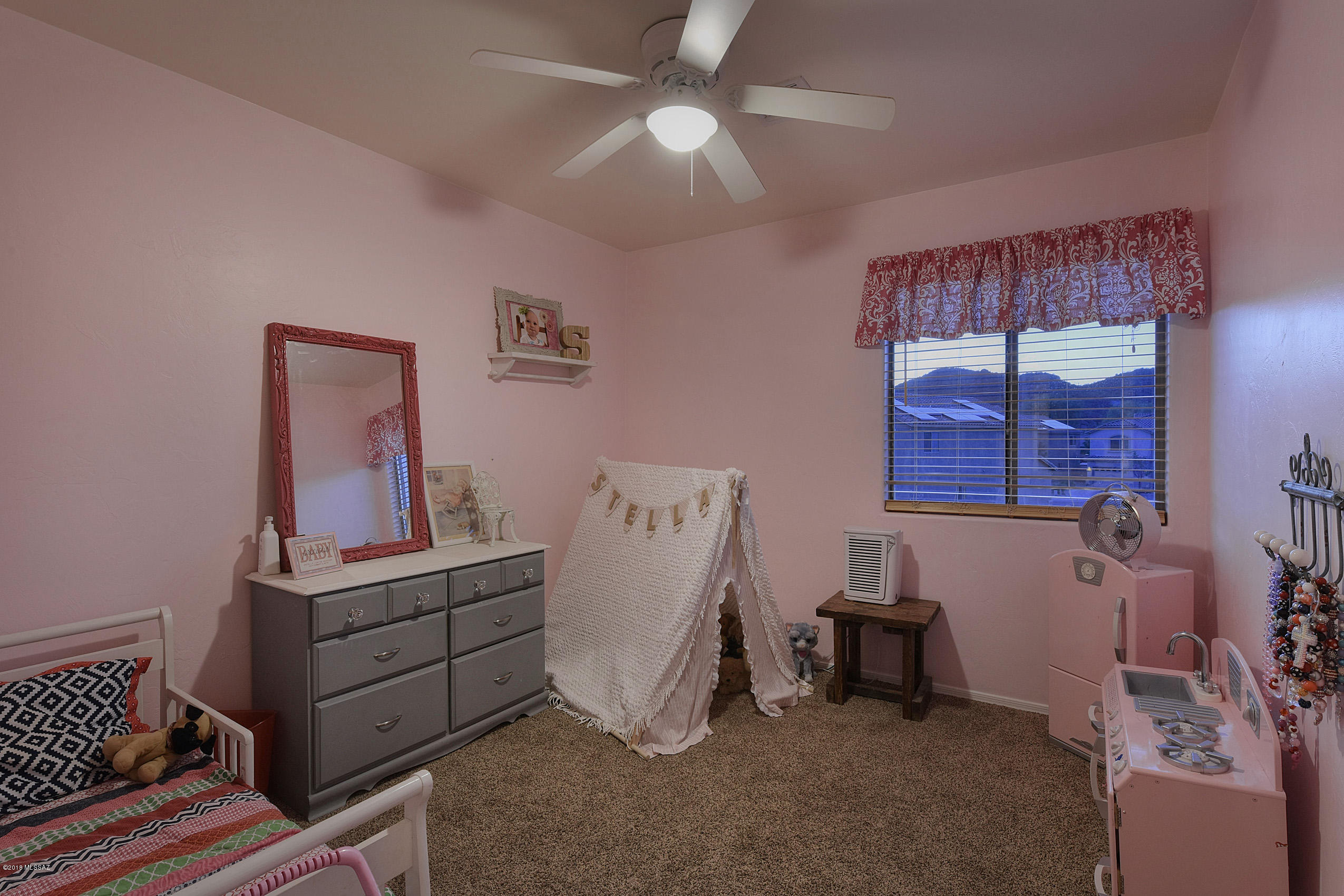 8855 N Twin Peaks Brook Drive