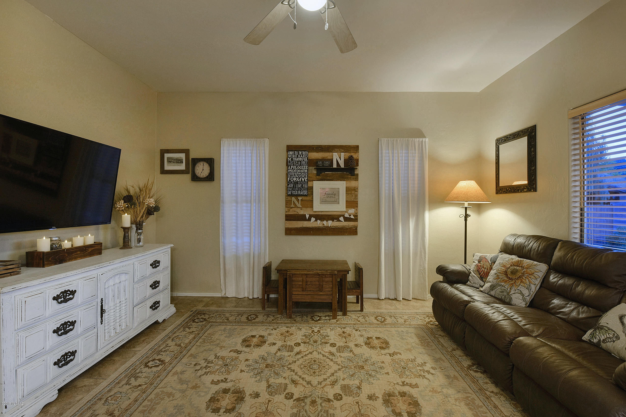 8855 N Twin Peaks Brook Drive