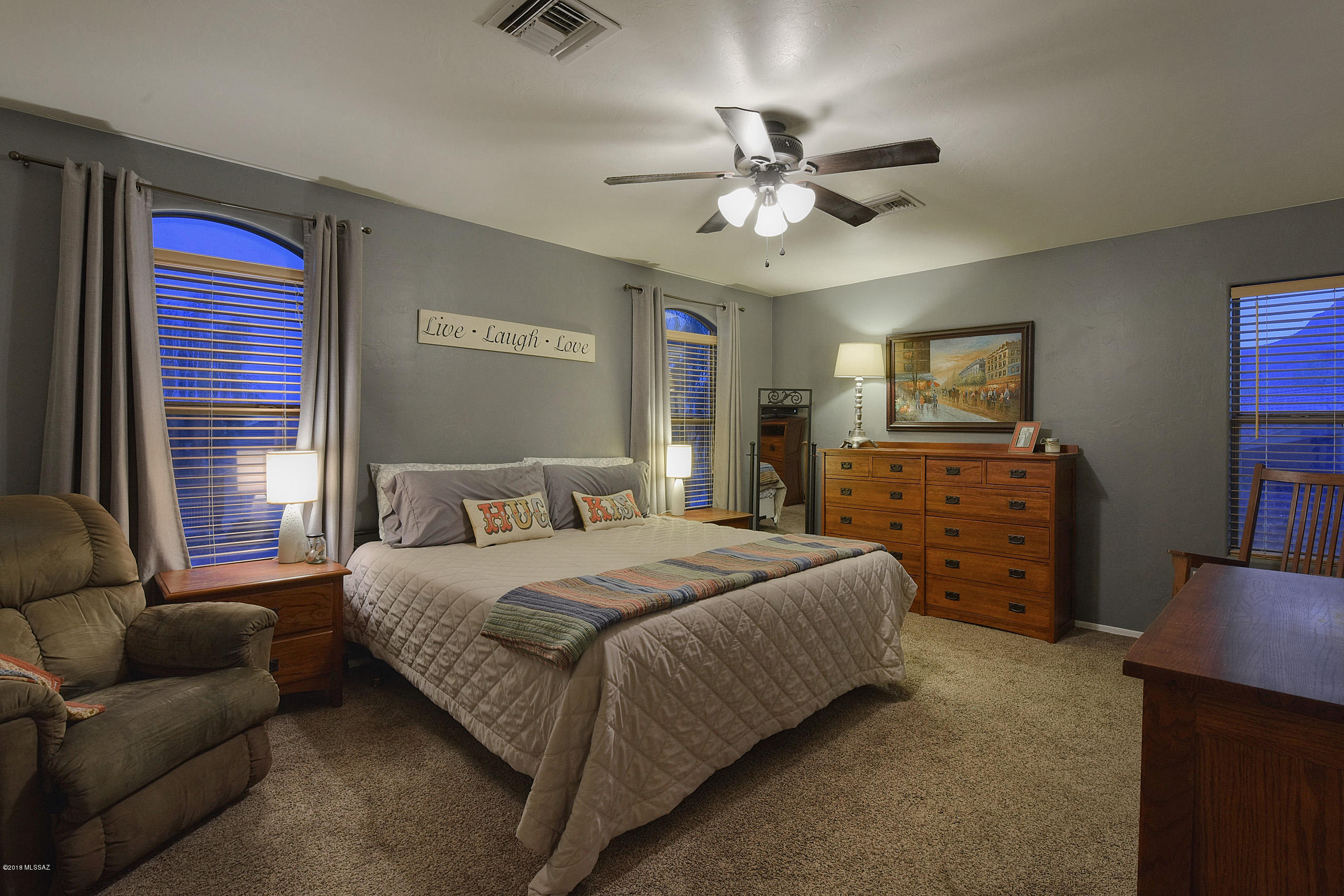 8855 N Twin Peaks Brook Drive