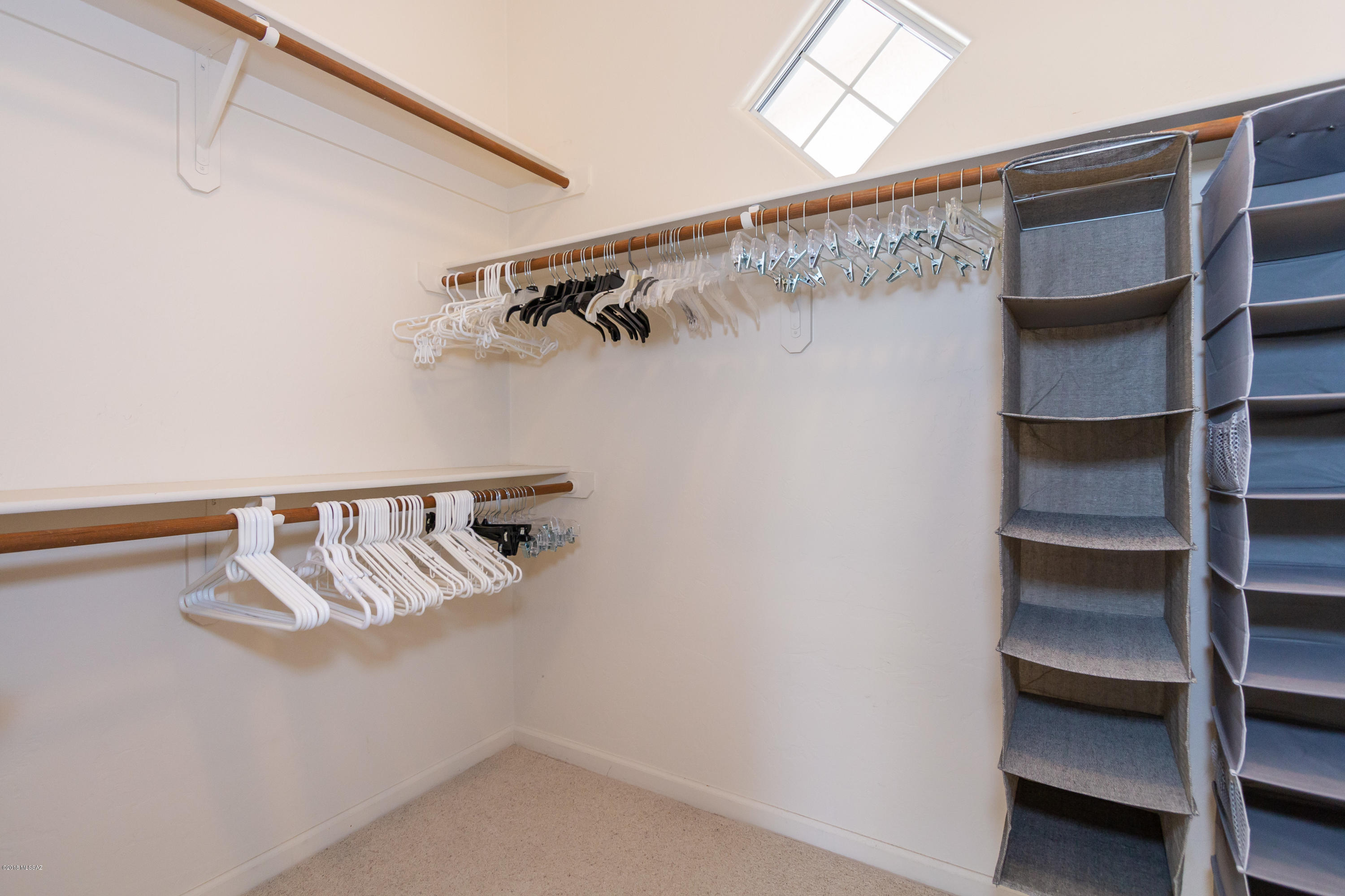 1425 W Carmel Pointe Drive