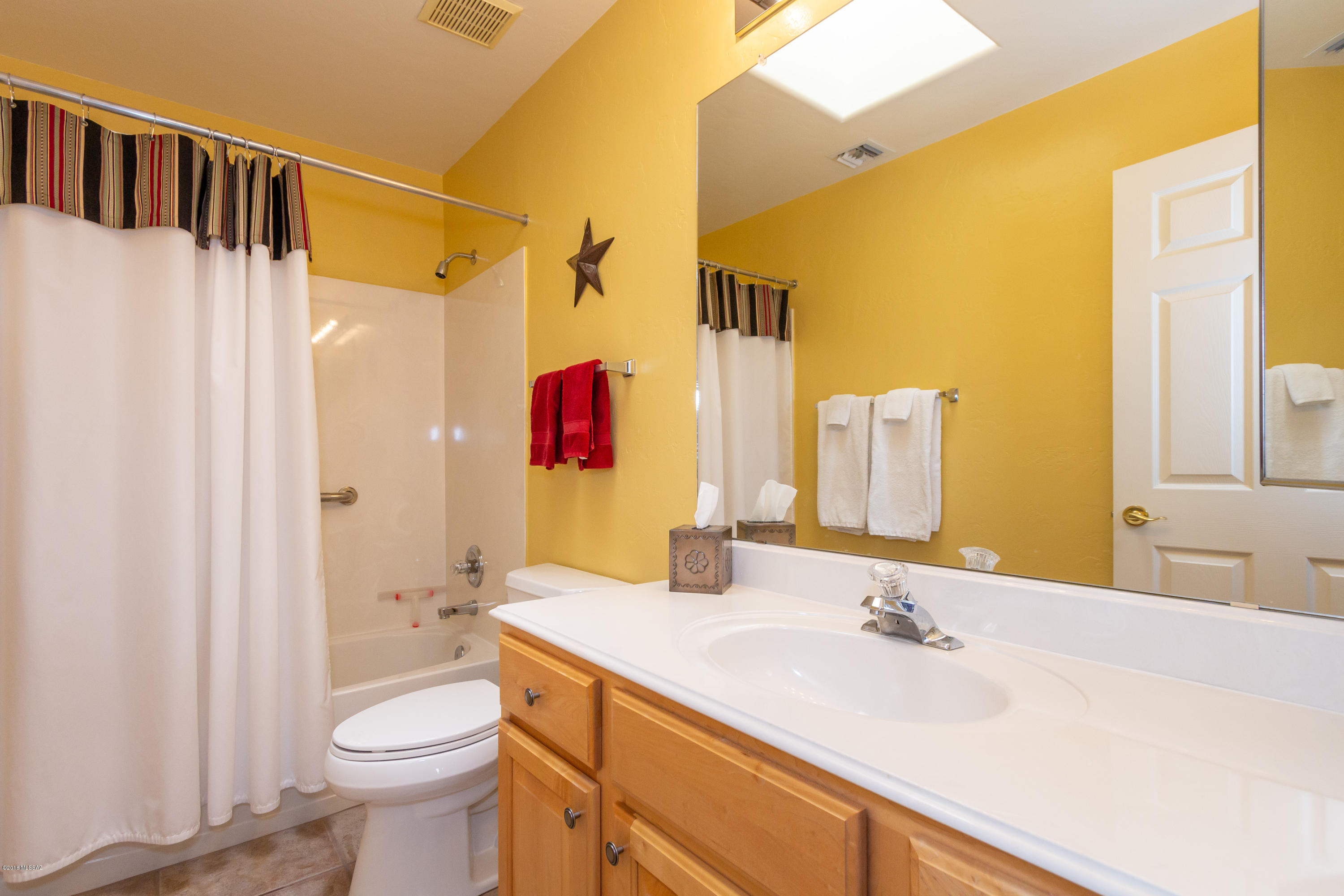 1425 W Carmel Pointe Drive