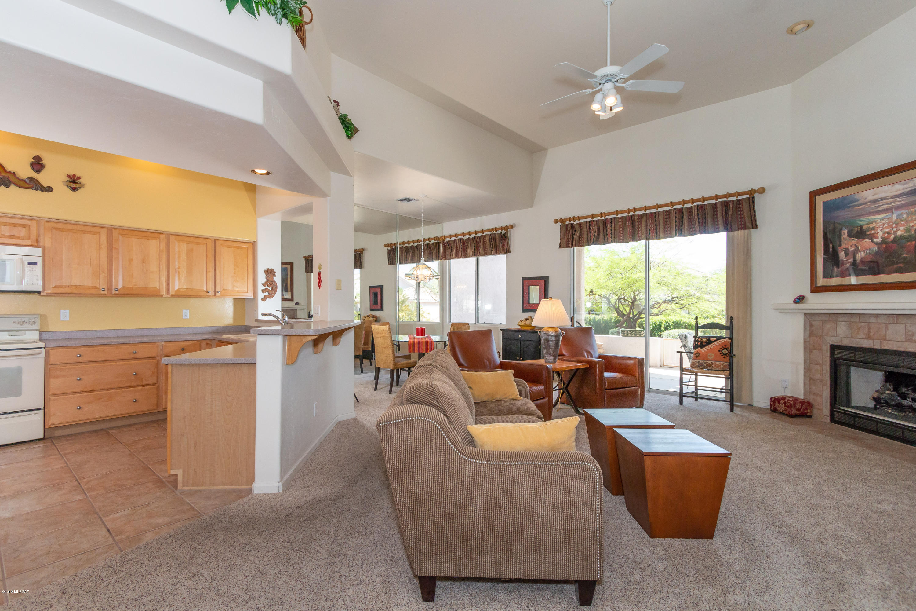 1425 W Carmel Pointe Drive