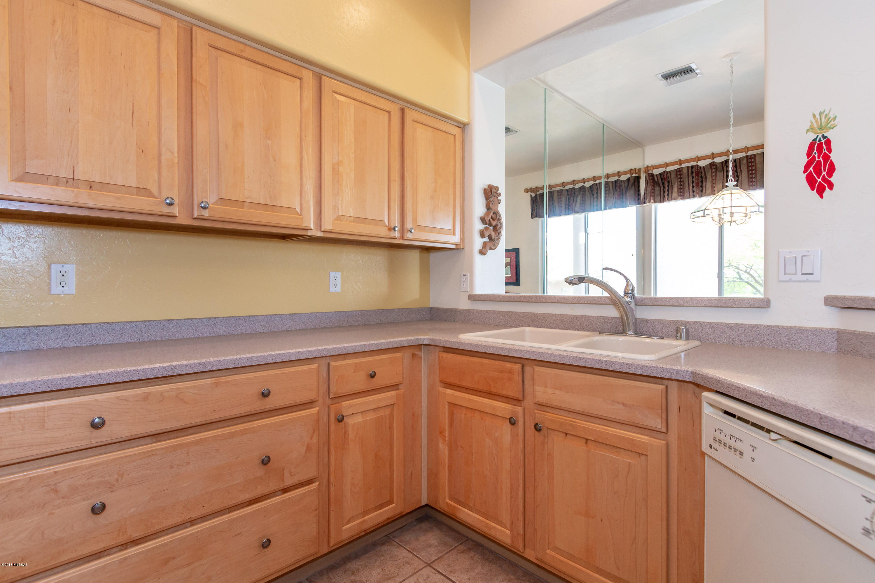 1425 W Carmel Pointe Drive