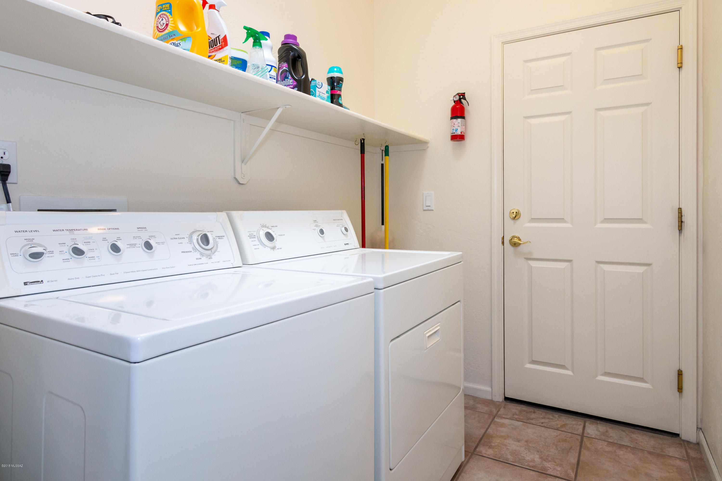 1425 W Carmel Pointe Drive