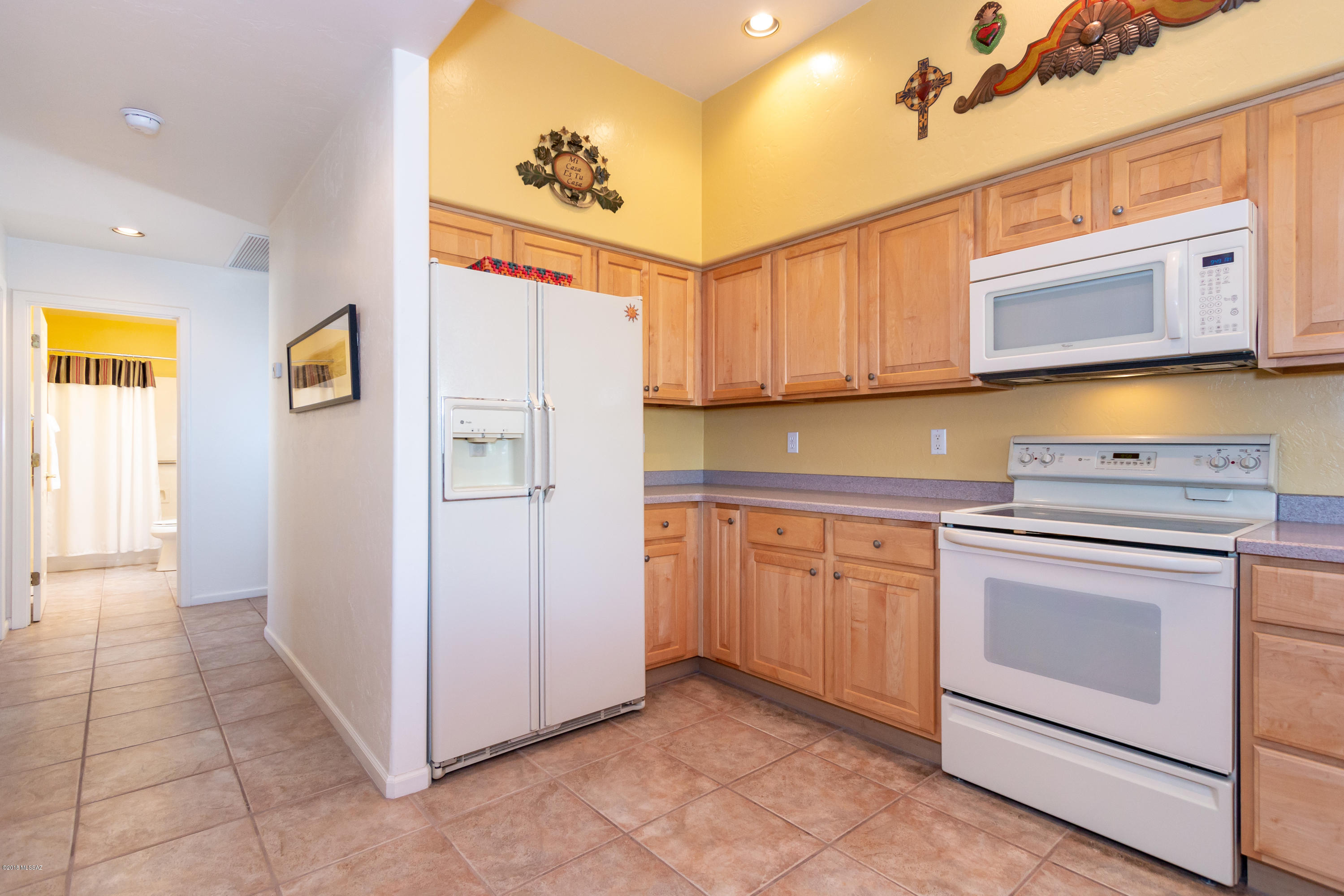 1425 W Carmel Pointe Drive