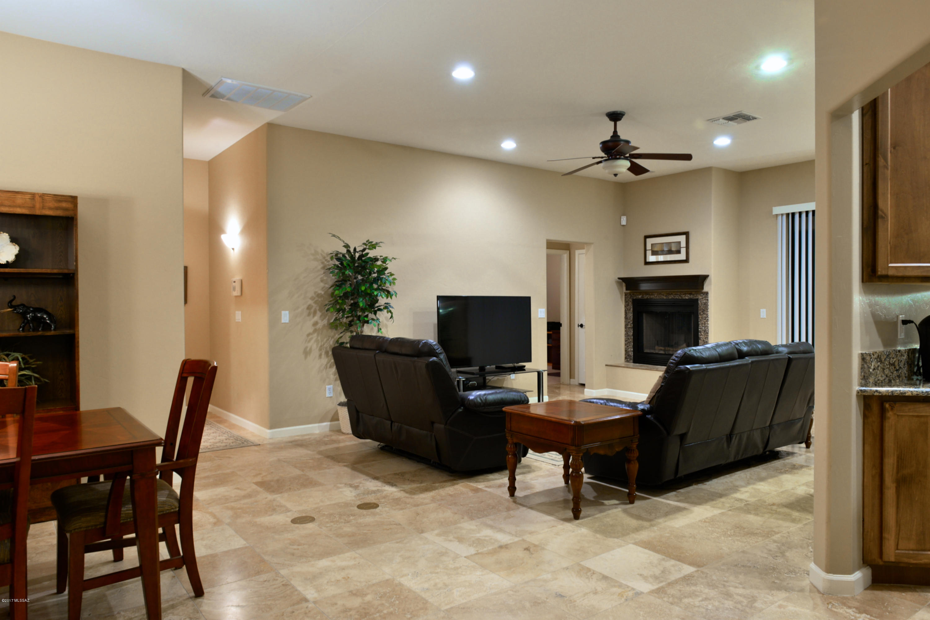 5460 S Camino De Oeste