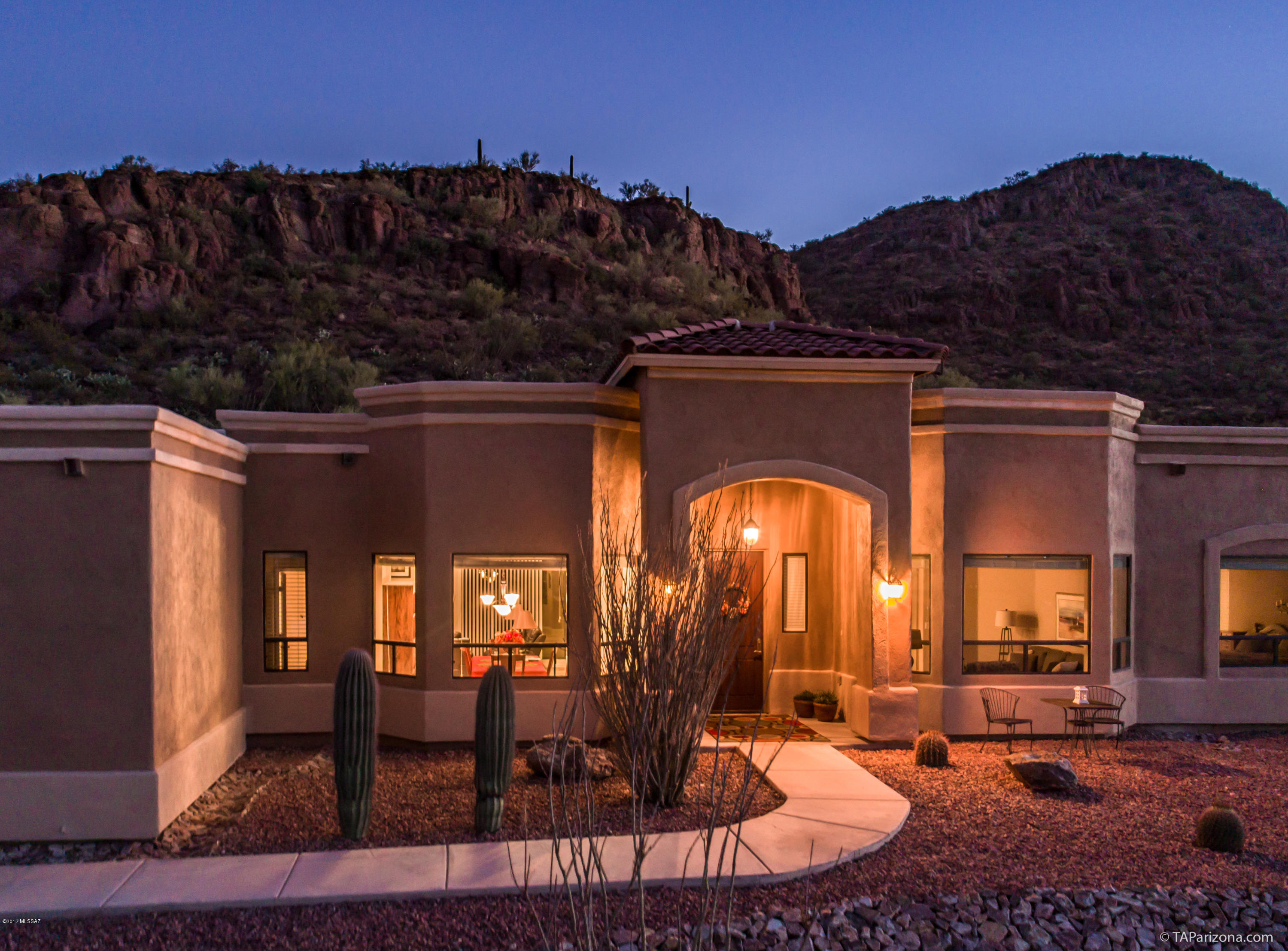 5460 S Camino De Oeste