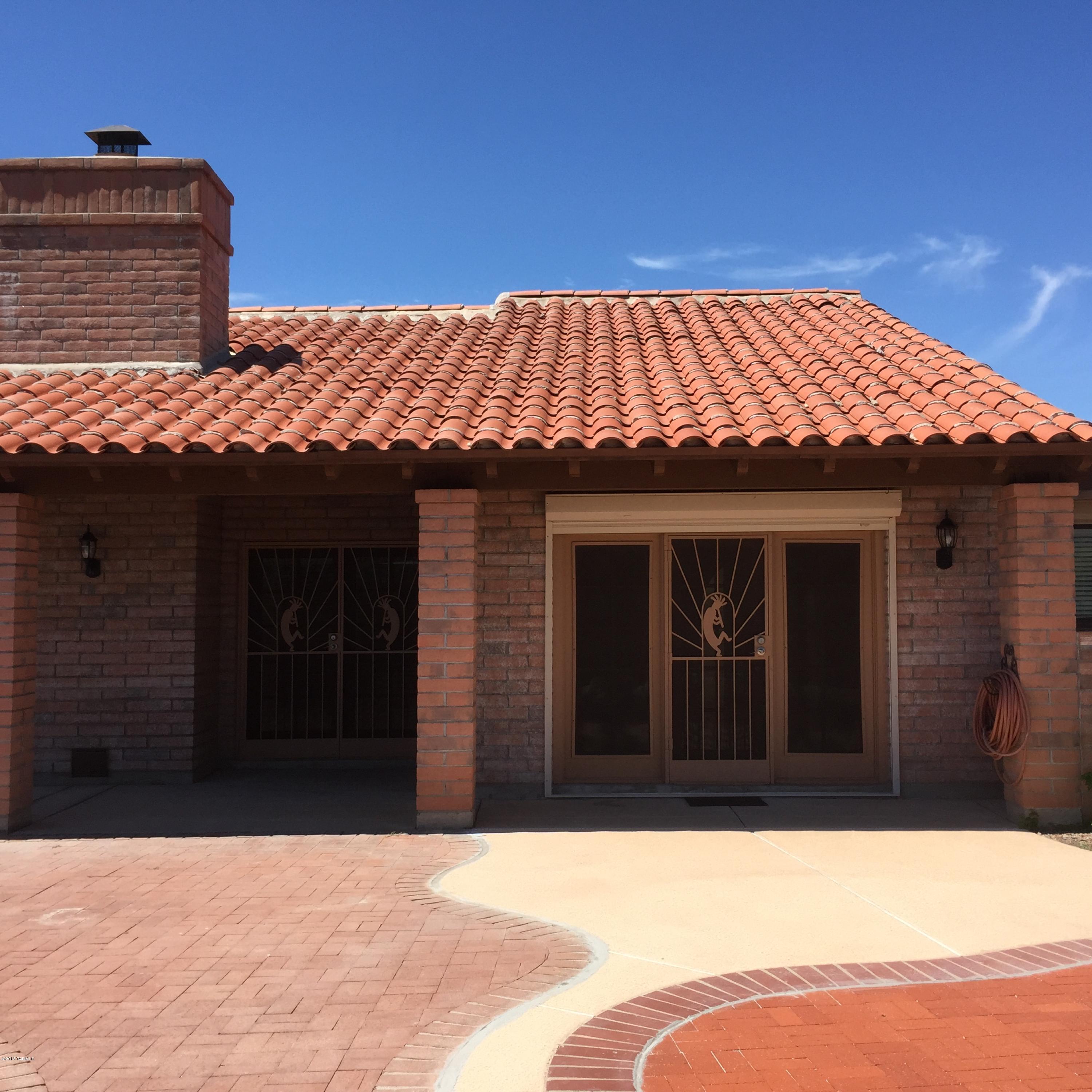 5540 N Via Velazquez