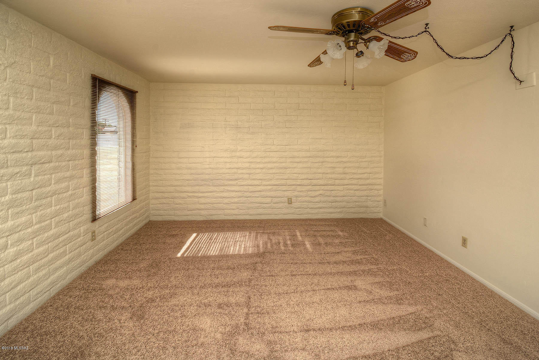 2121 N Calle De Vida