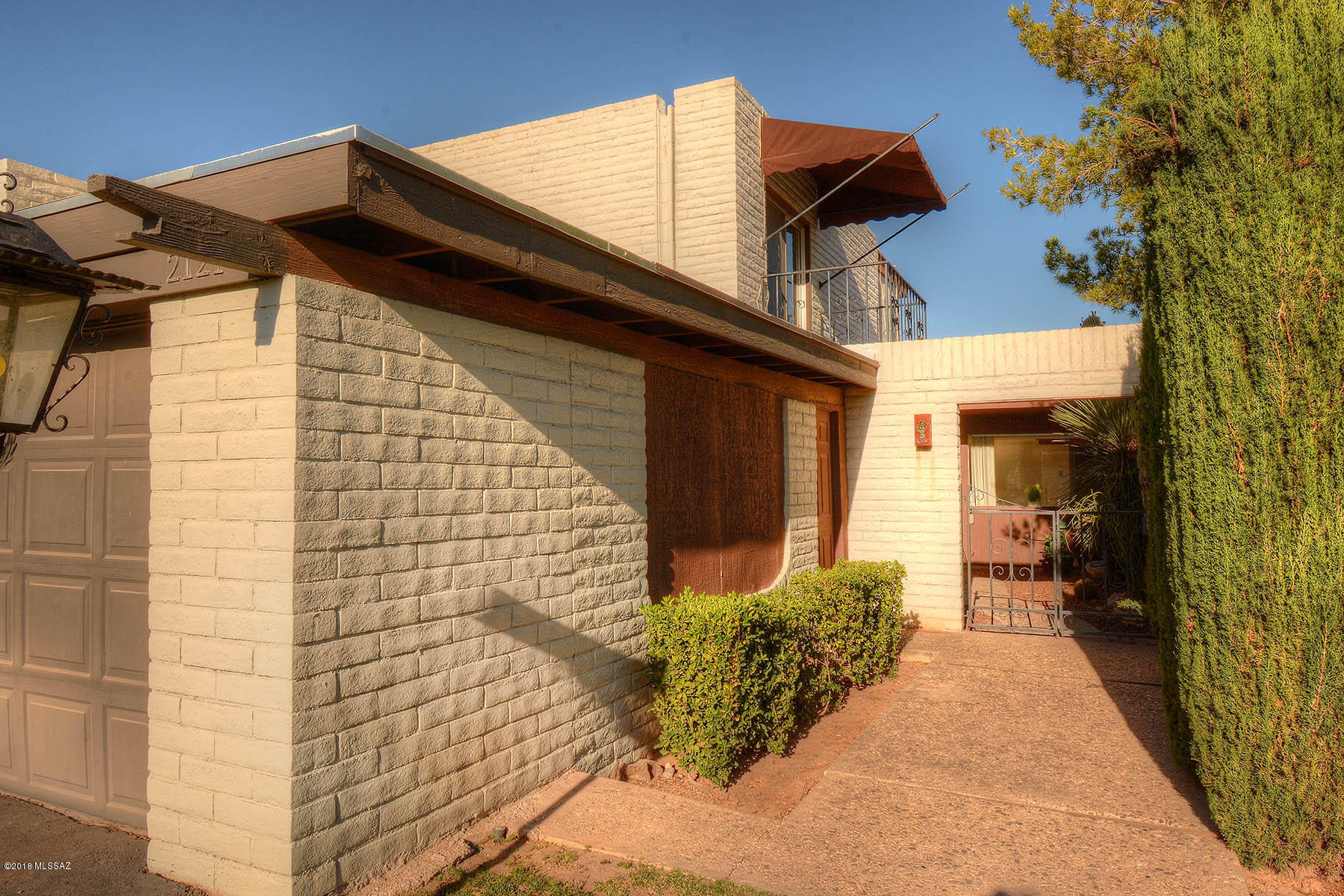 2121 N Calle De Vida