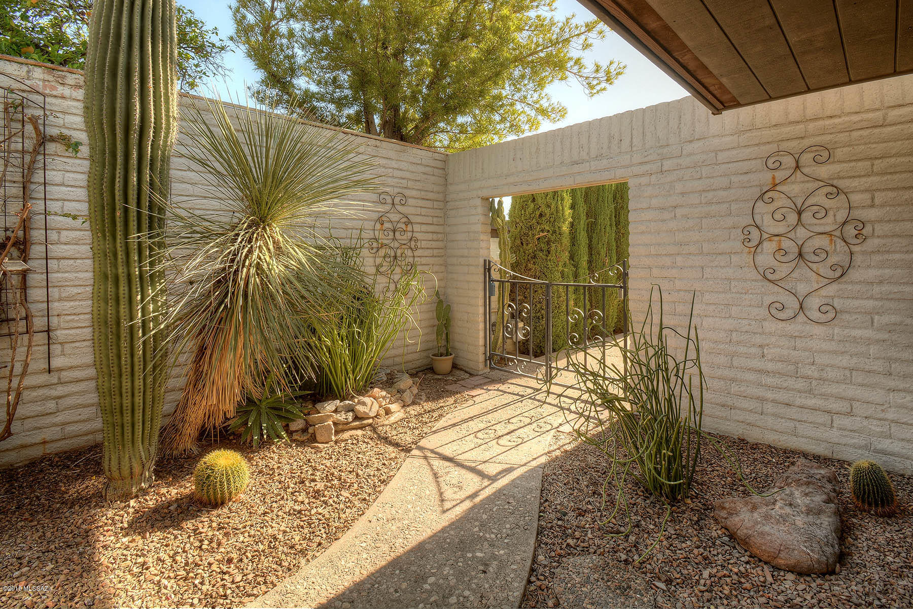 2121 N Calle De Vida