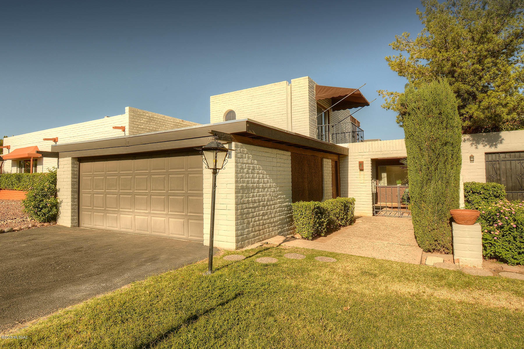 2121 N Calle De Vida