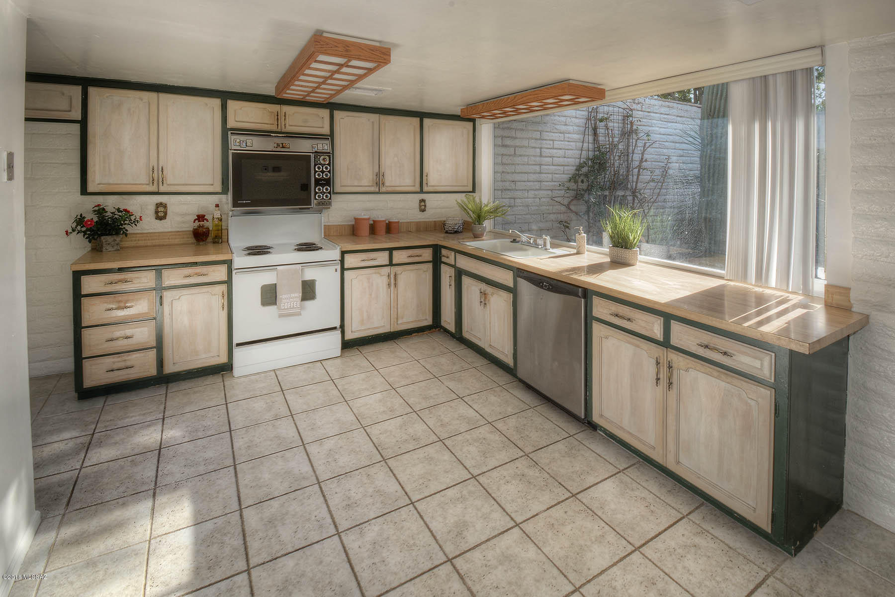 2121 N Calle De Vida