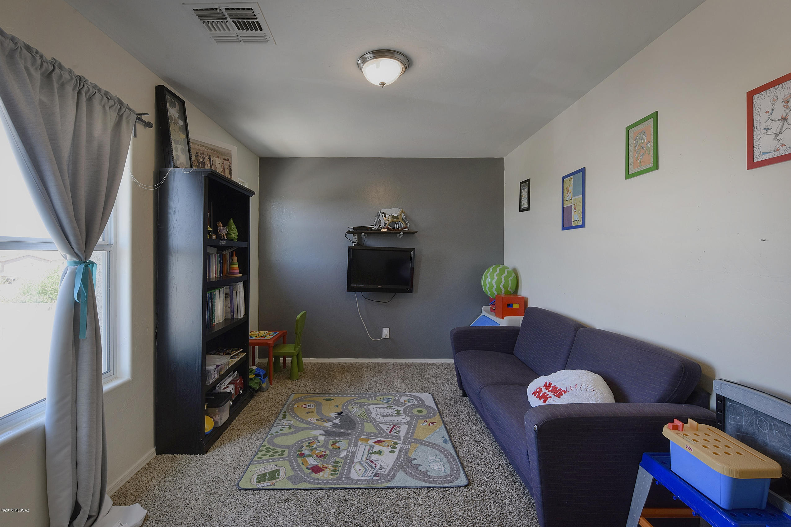 6249 E Stonechat Drive