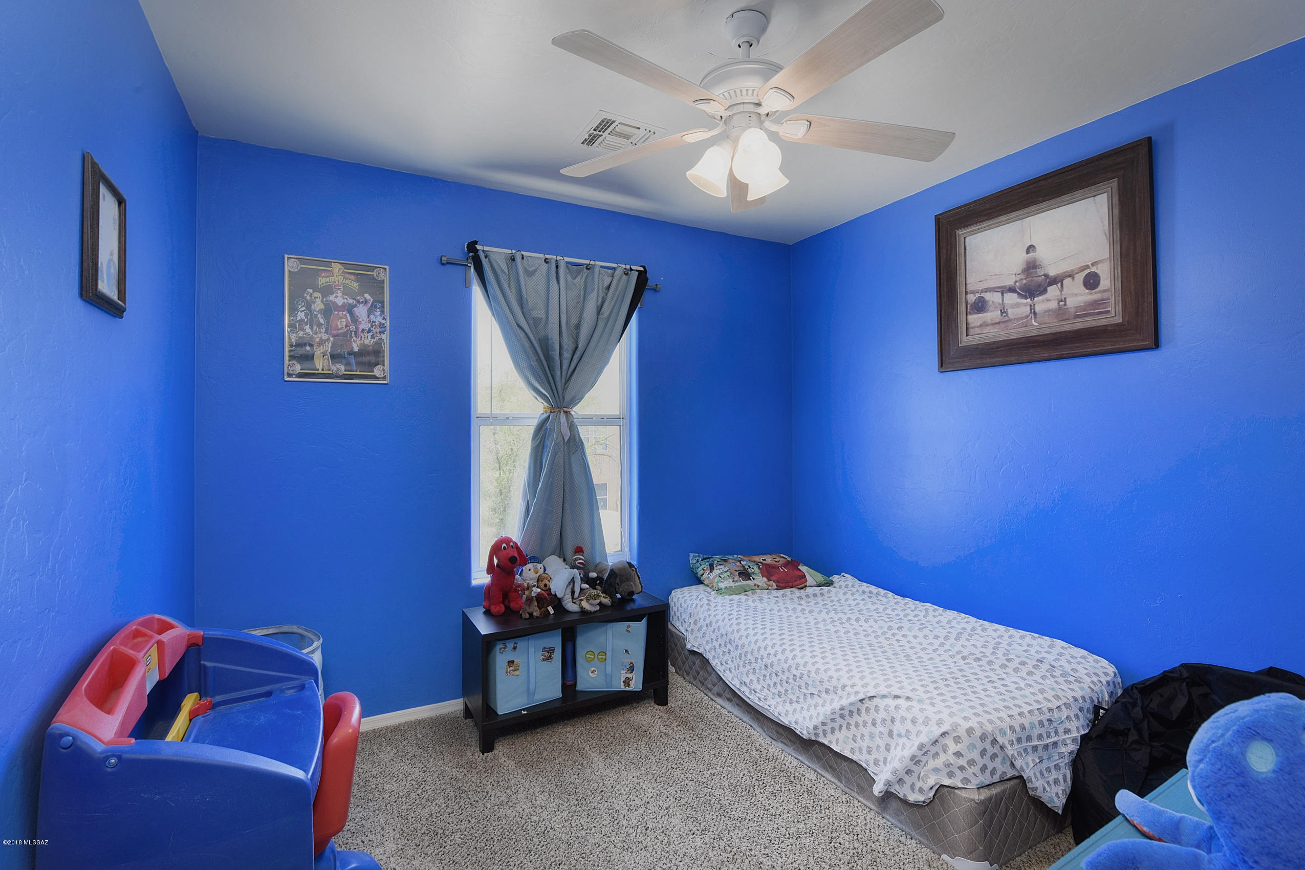 6249 E Stonechat Drive