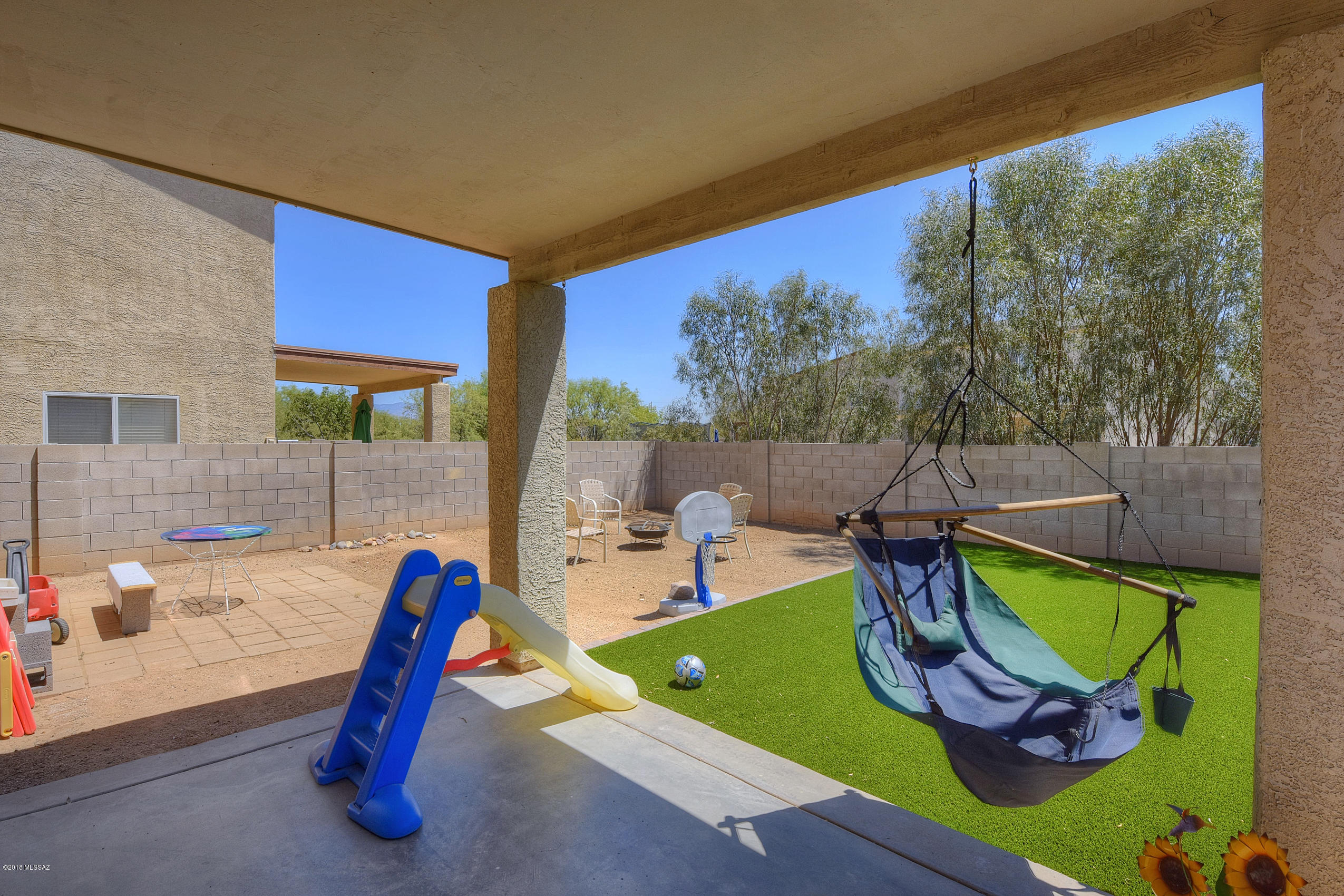 6249 E Stonechat Drive