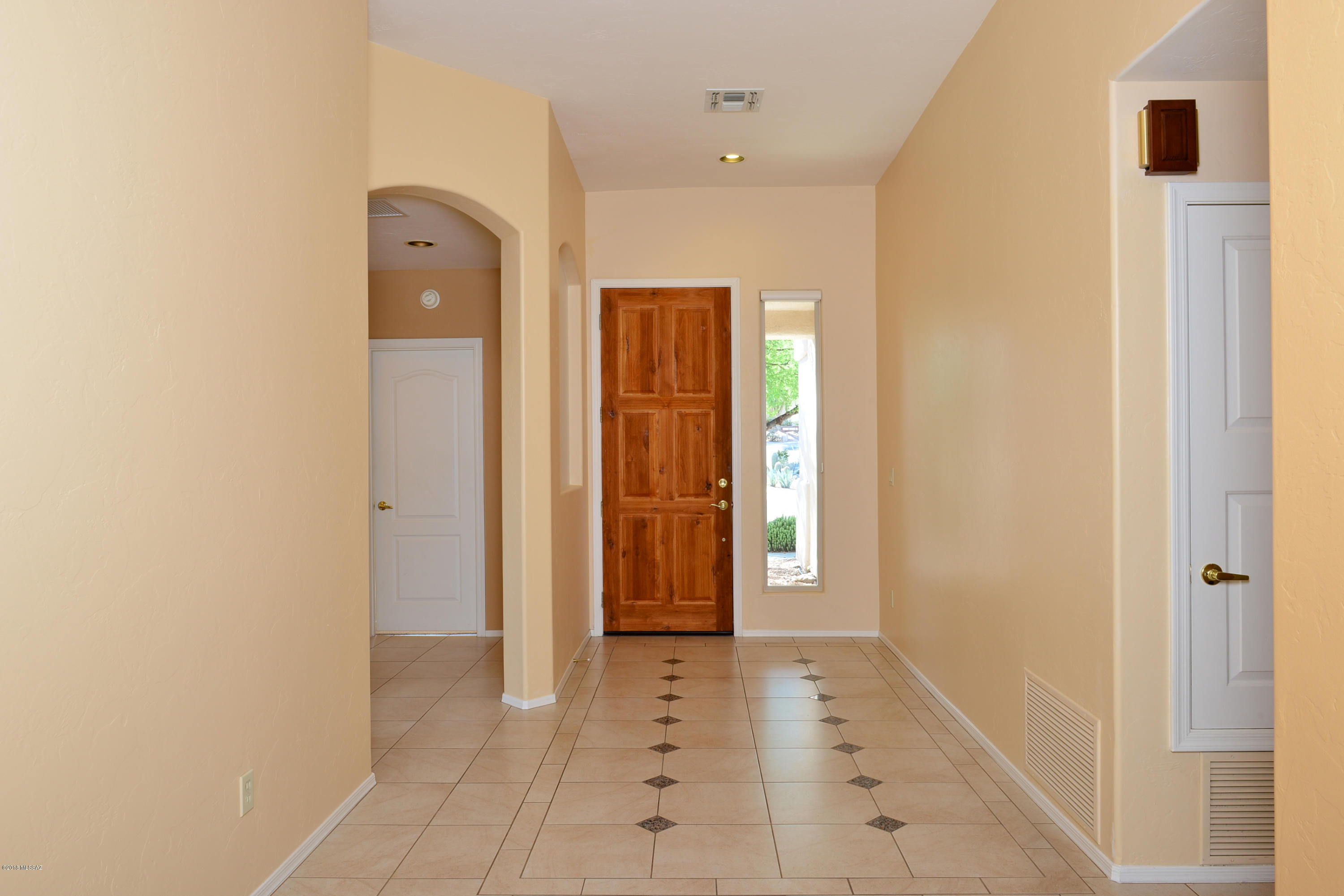 5116 N Fairway Spring Drive