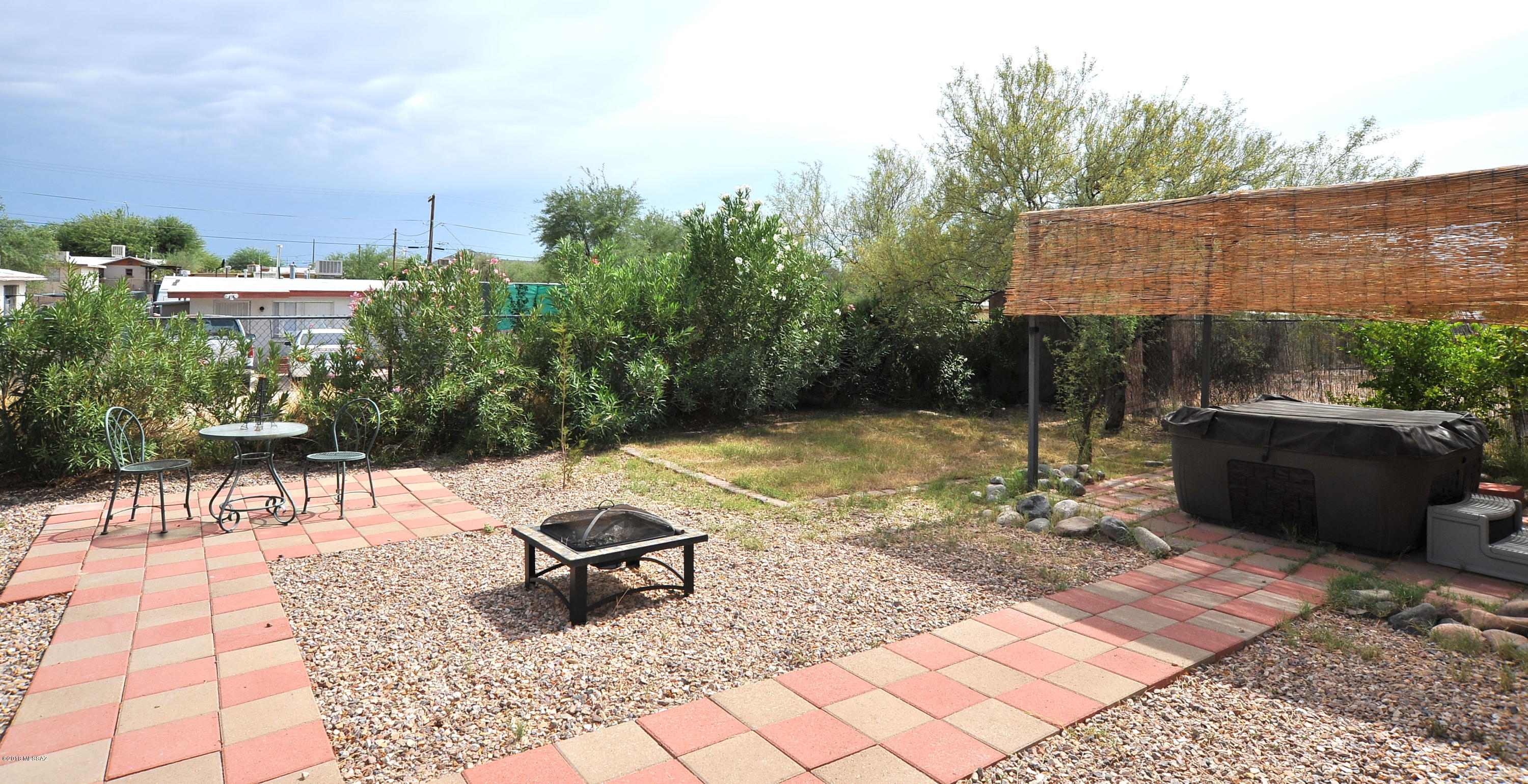 731 W Calle Progreso