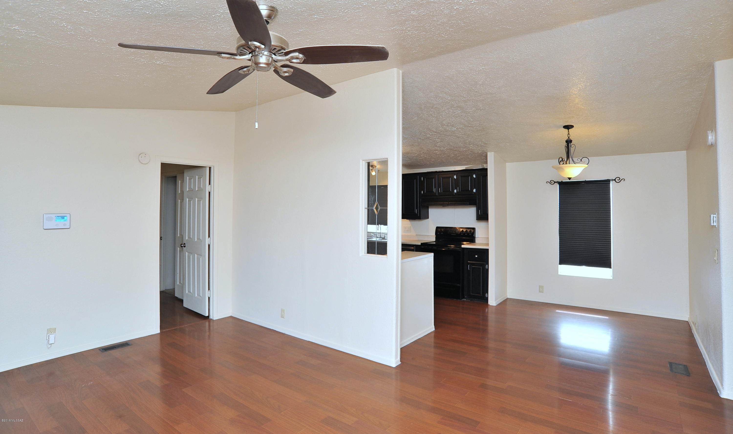 731 W Calle Progreso