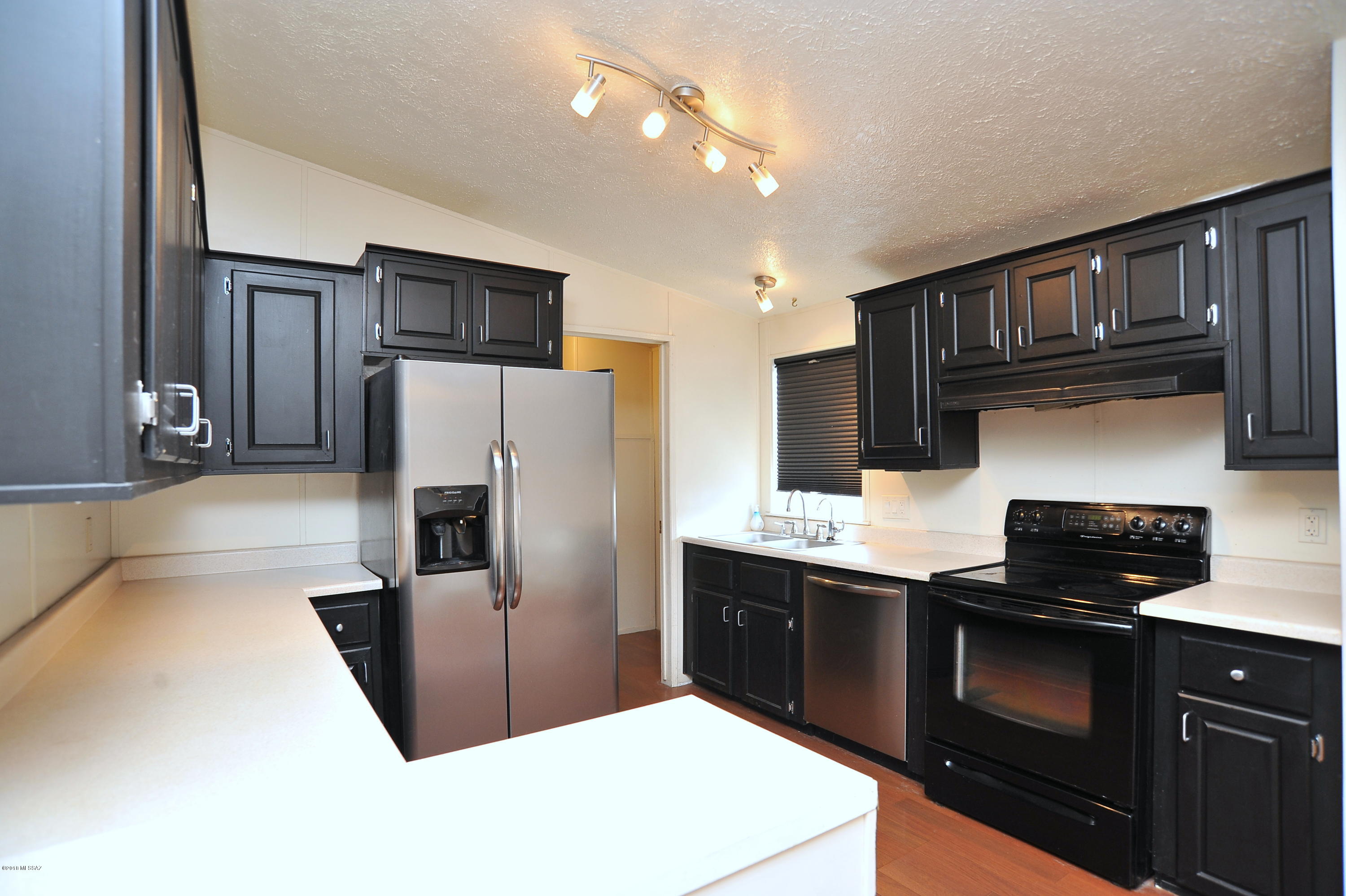 731 W Calle Progreso