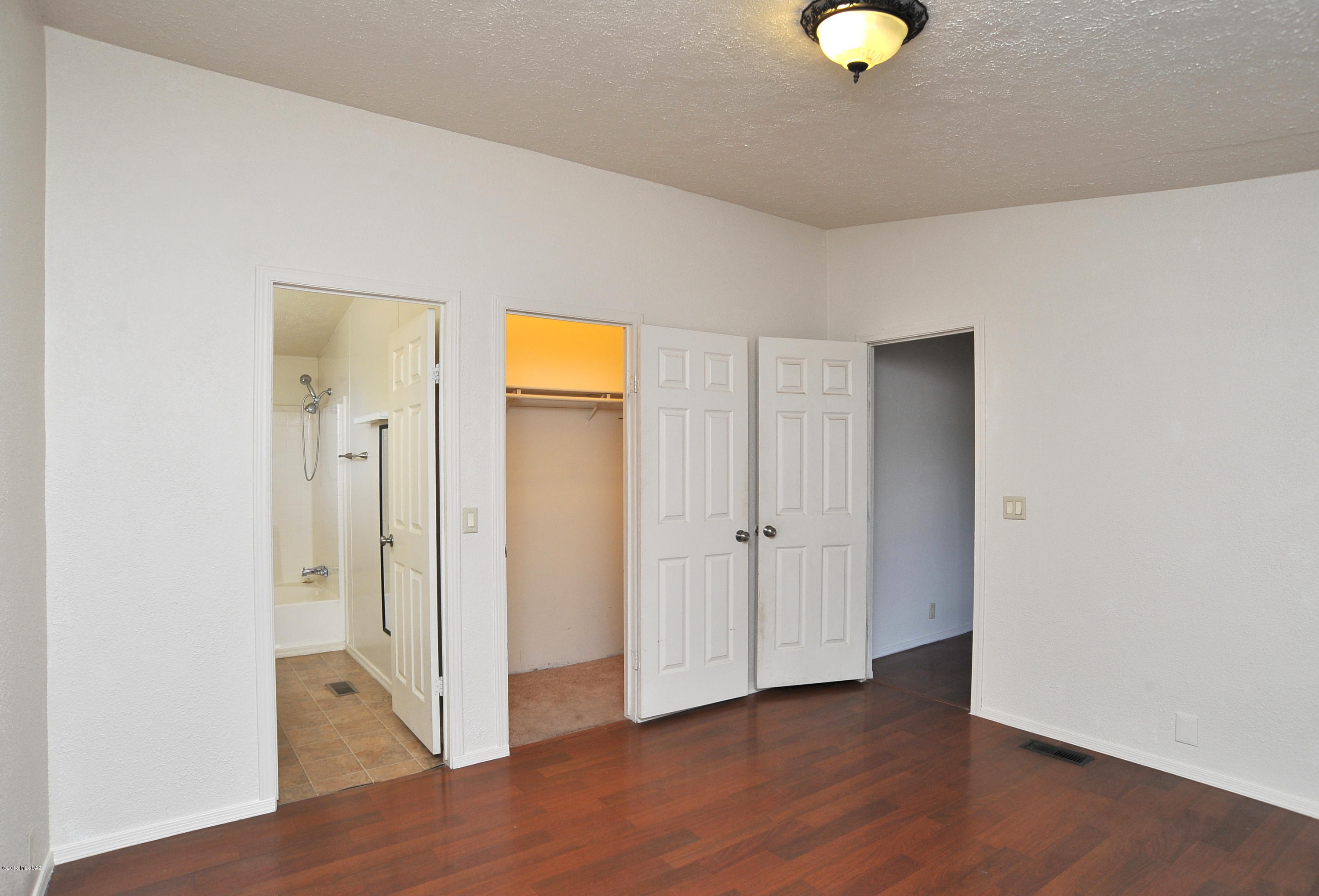 731 W Calle Progreso