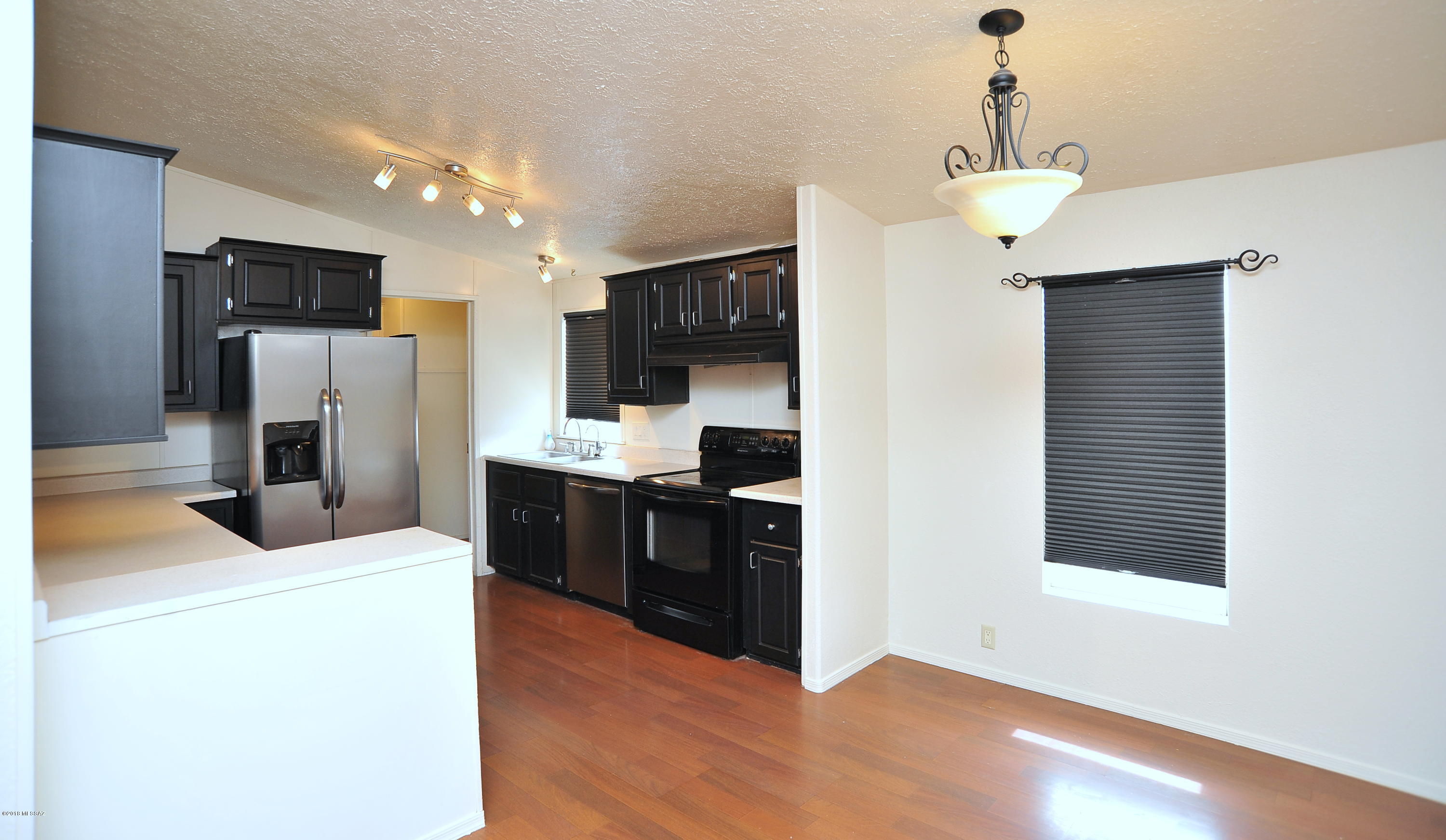 731 W Calle Progreso