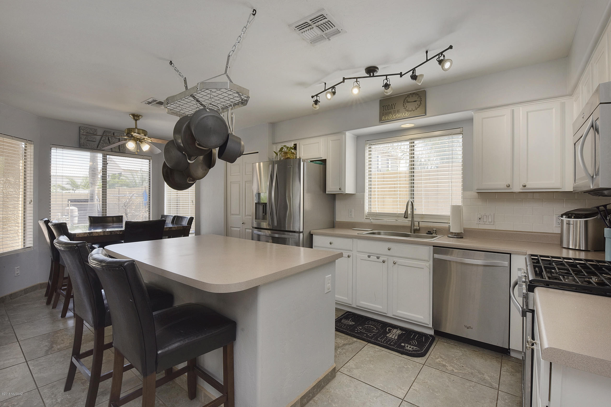 7055 W Deserama Drive