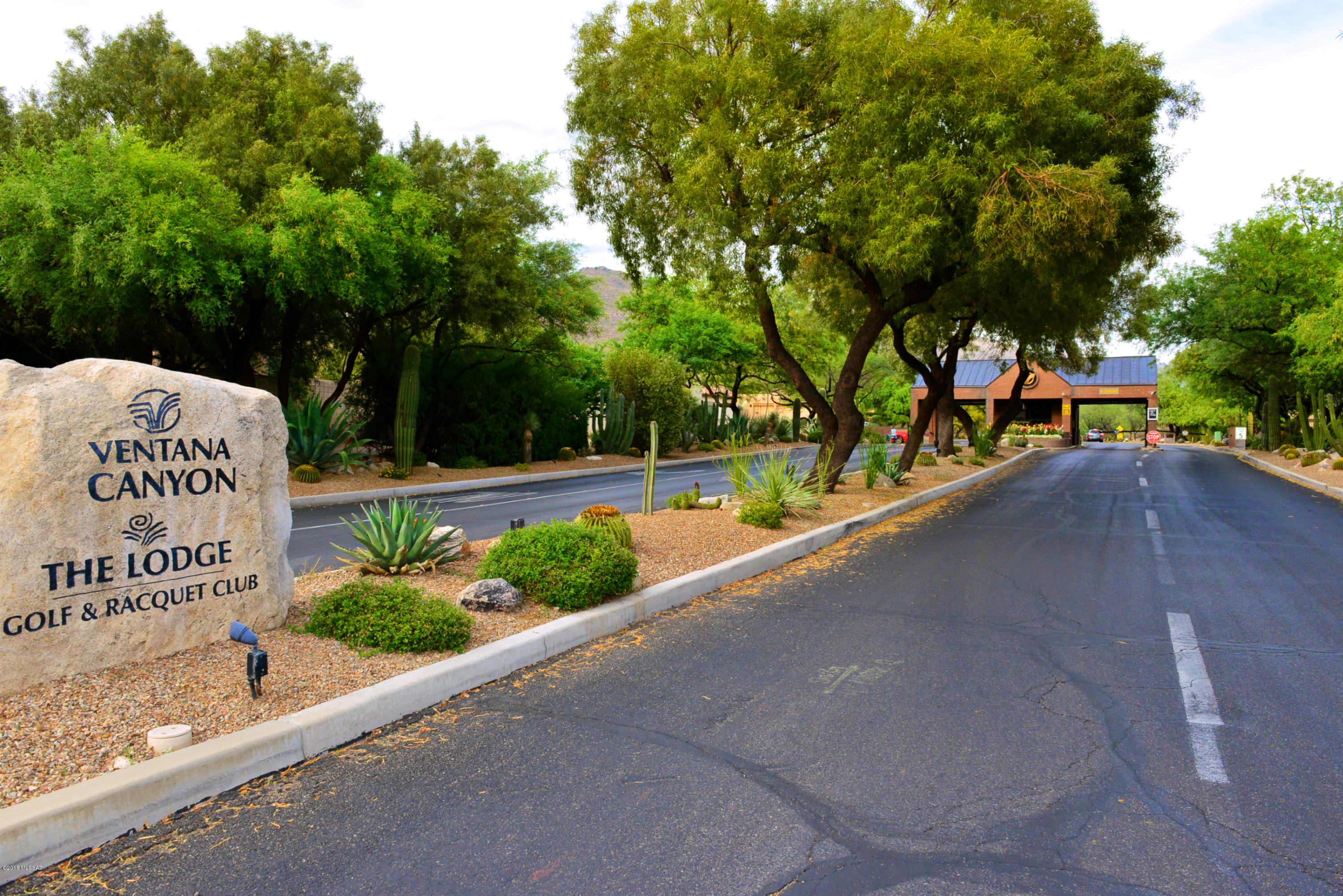 6939 E Nuthatch Trail