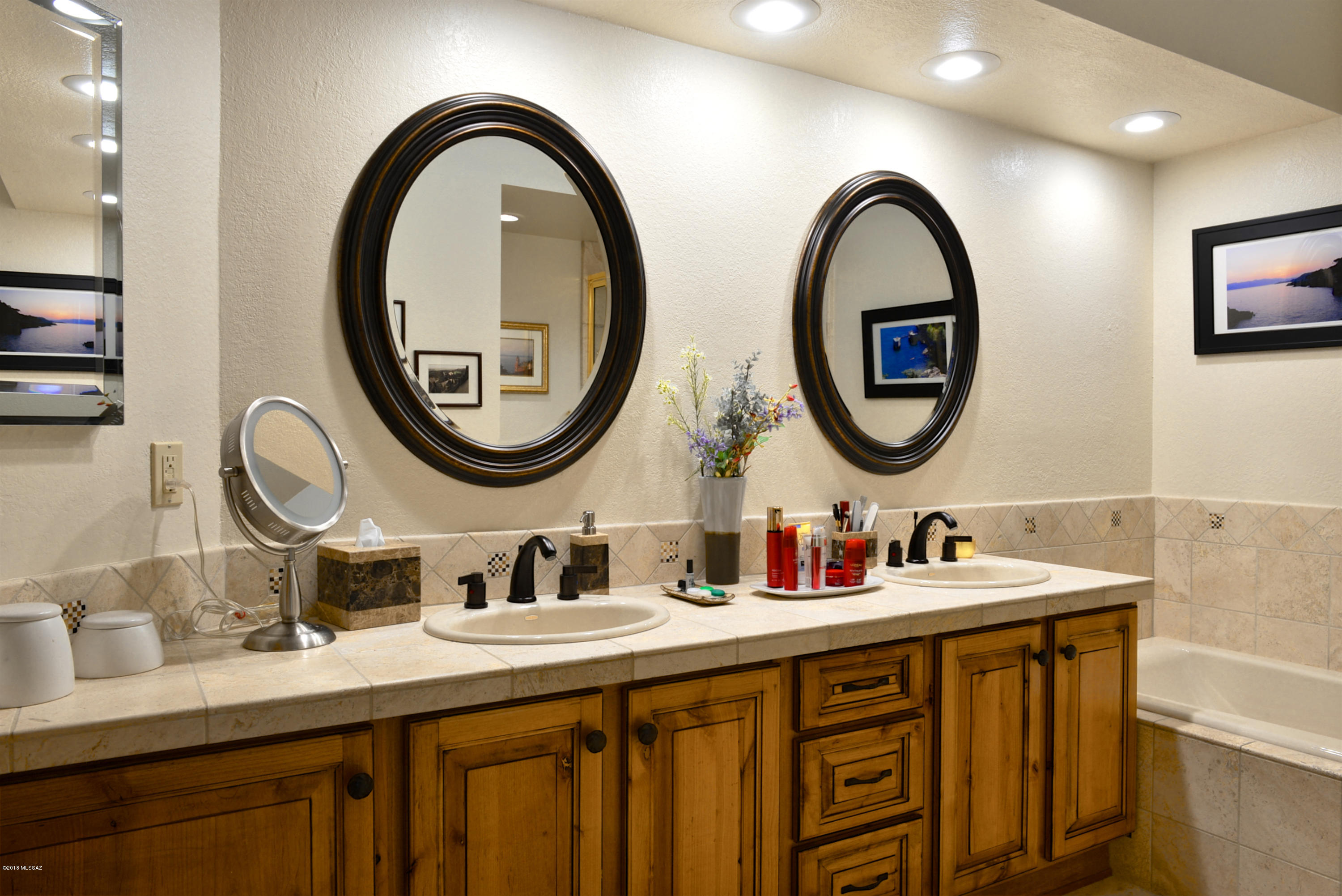 6939 E Nuthatch Trail