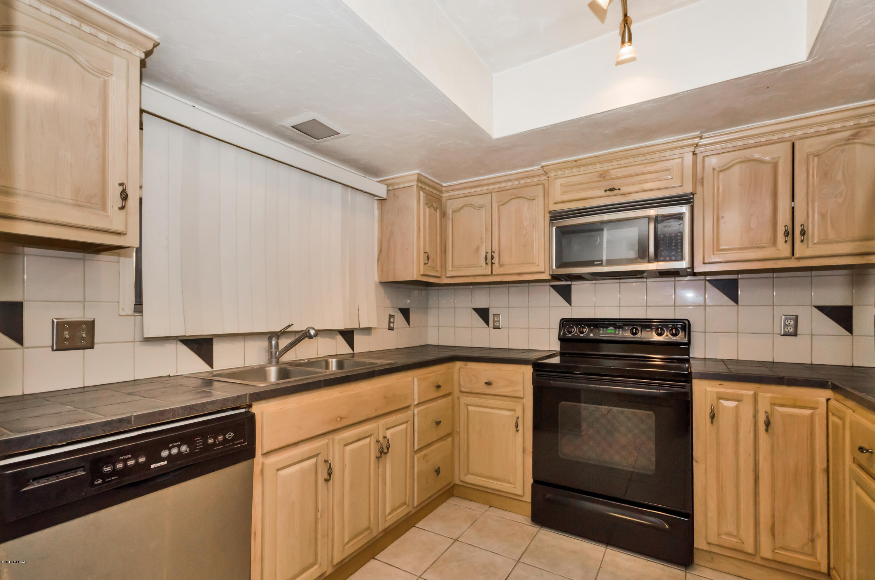 6321 N Orange Tree Drive