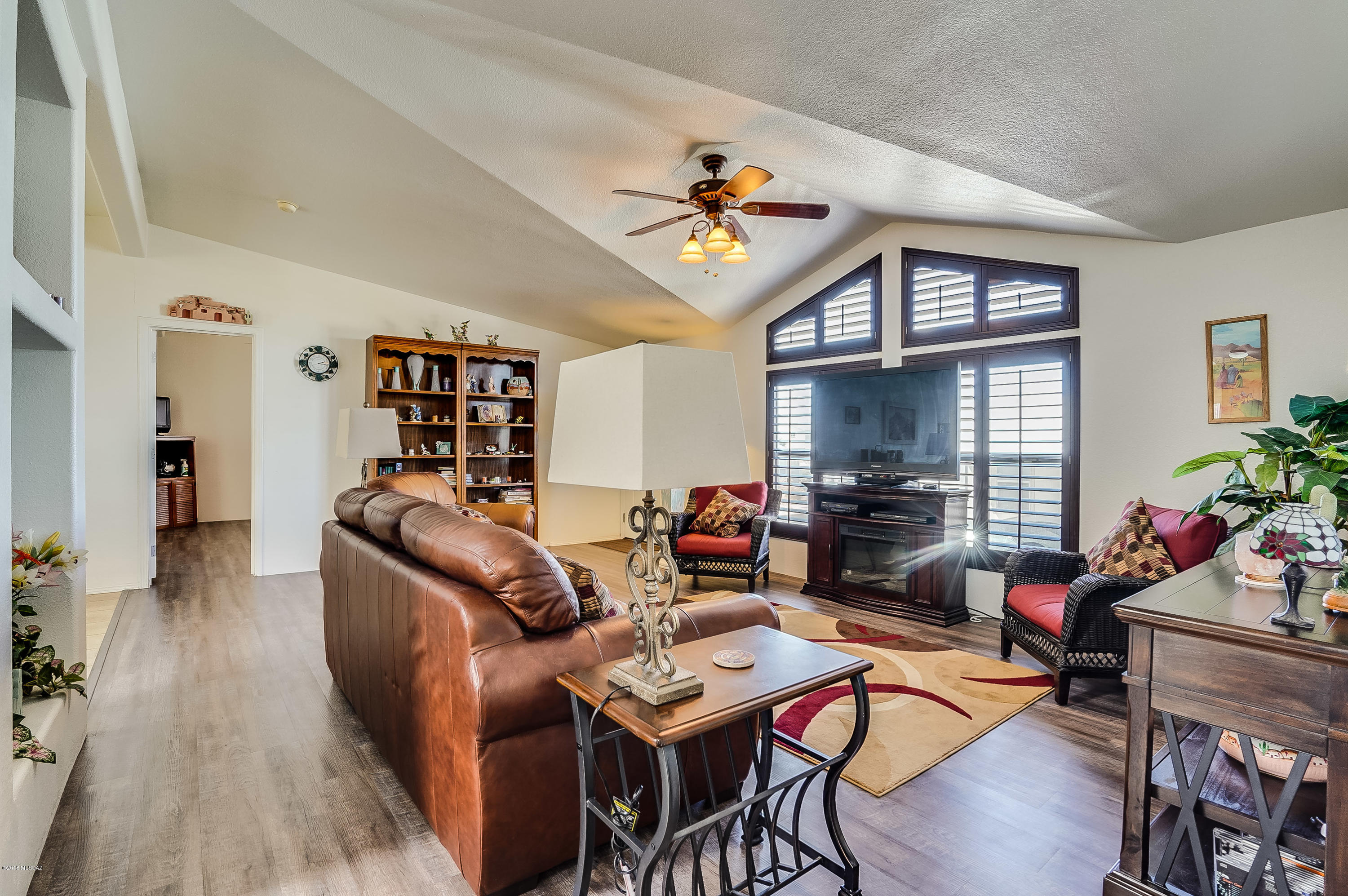 3723 S John Hay Avenue