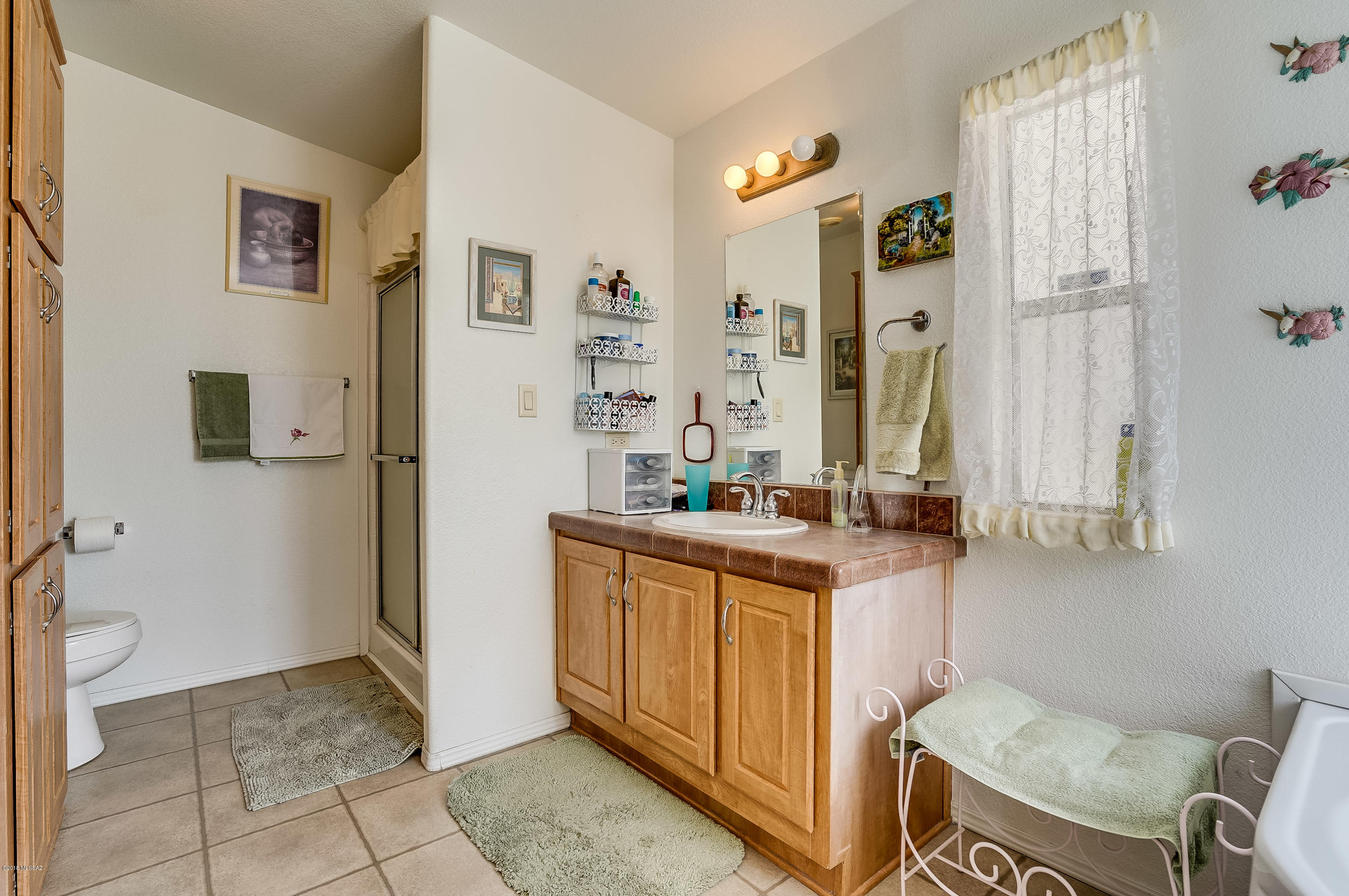 3723 S John Hay Avenue