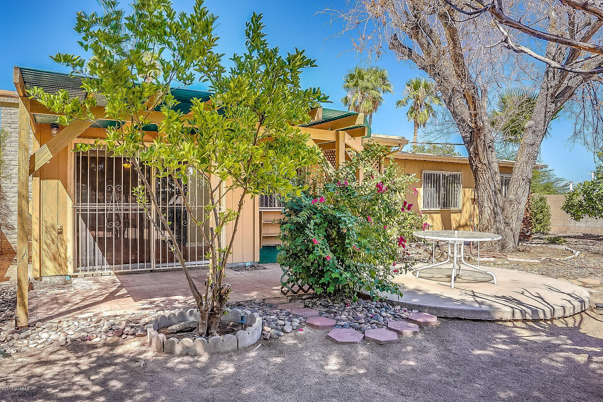 3211 W Union Jack Street