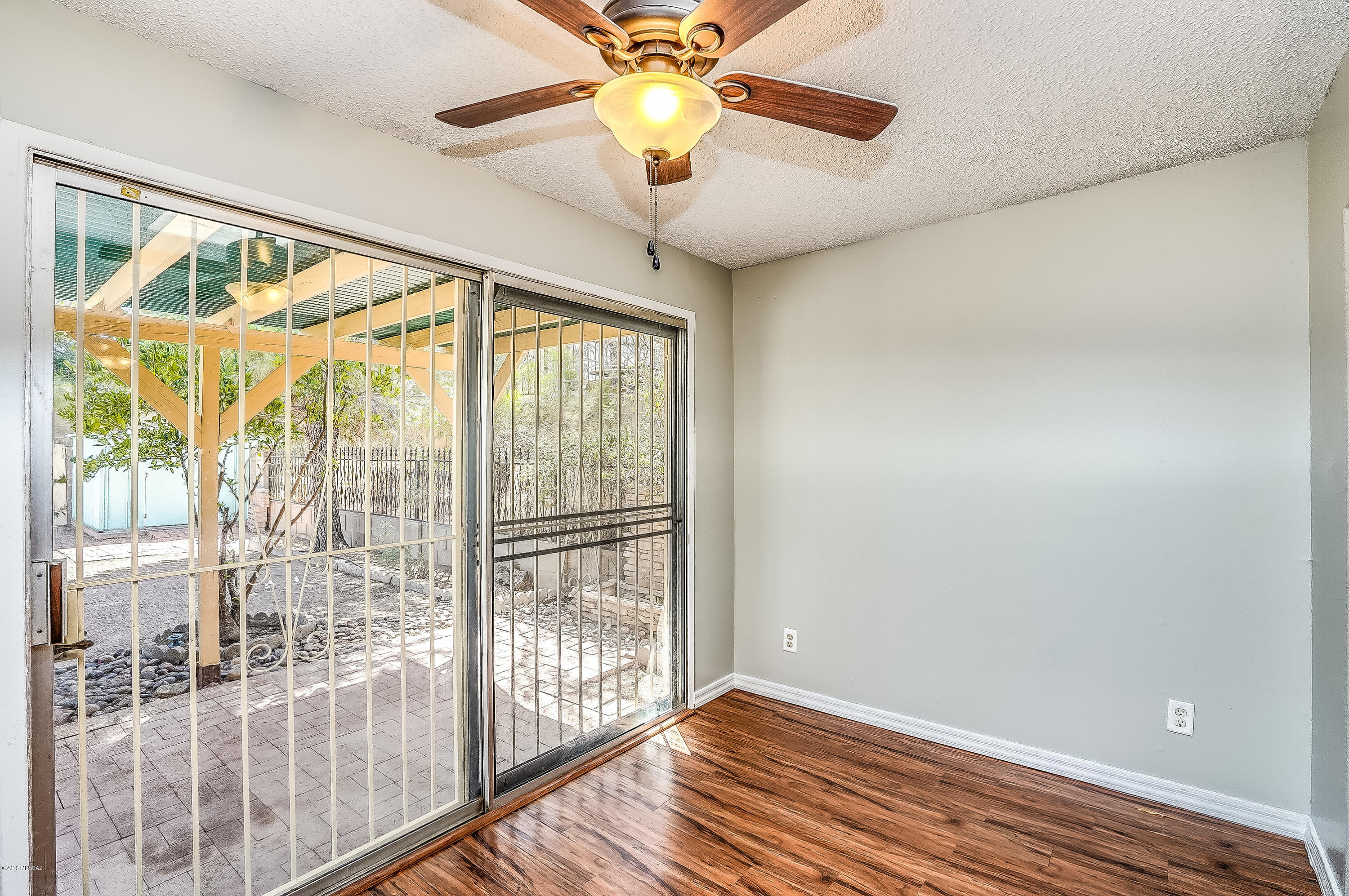 3211 W Union Jack Street