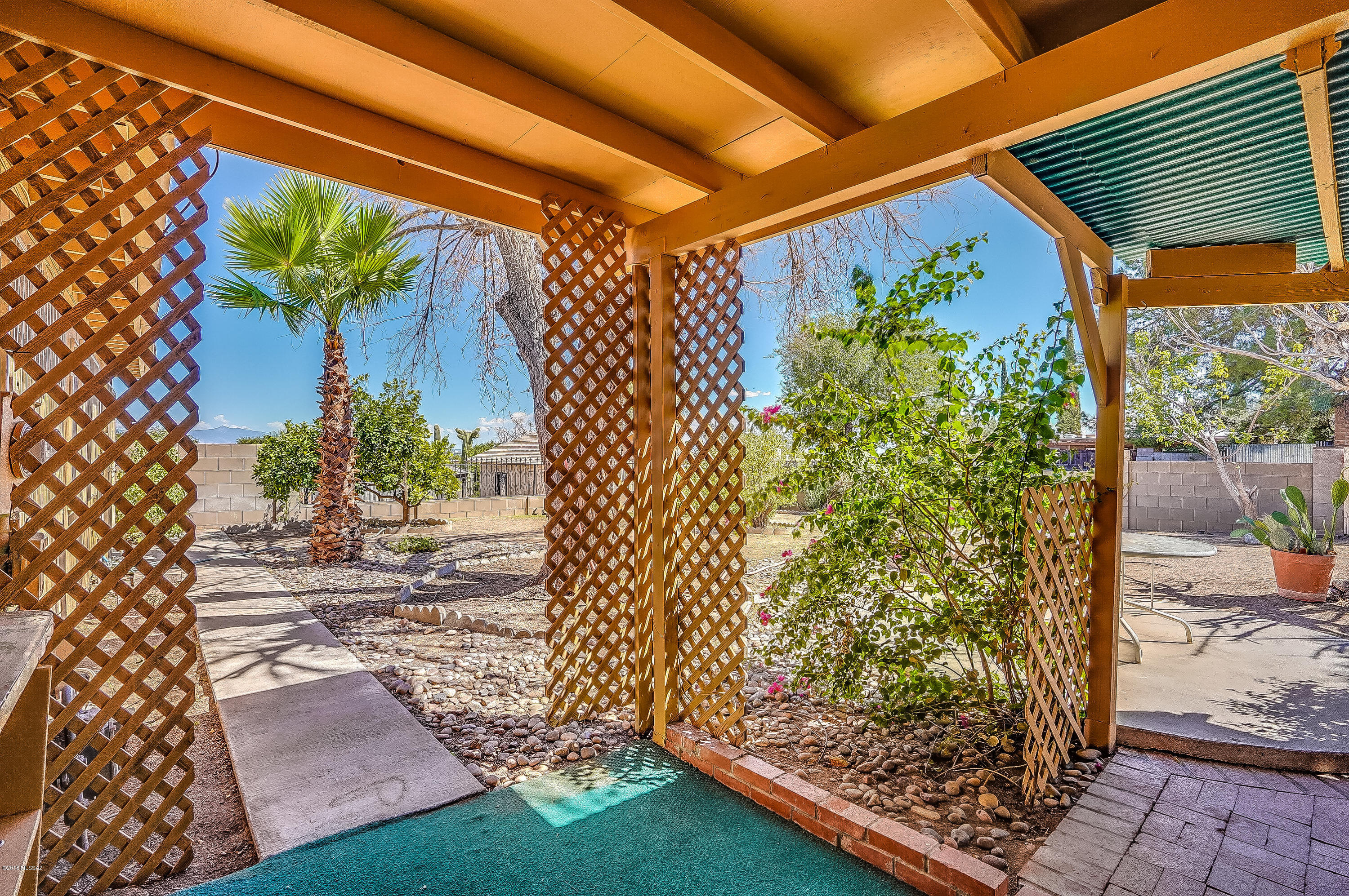 3211 W Union Jack Street