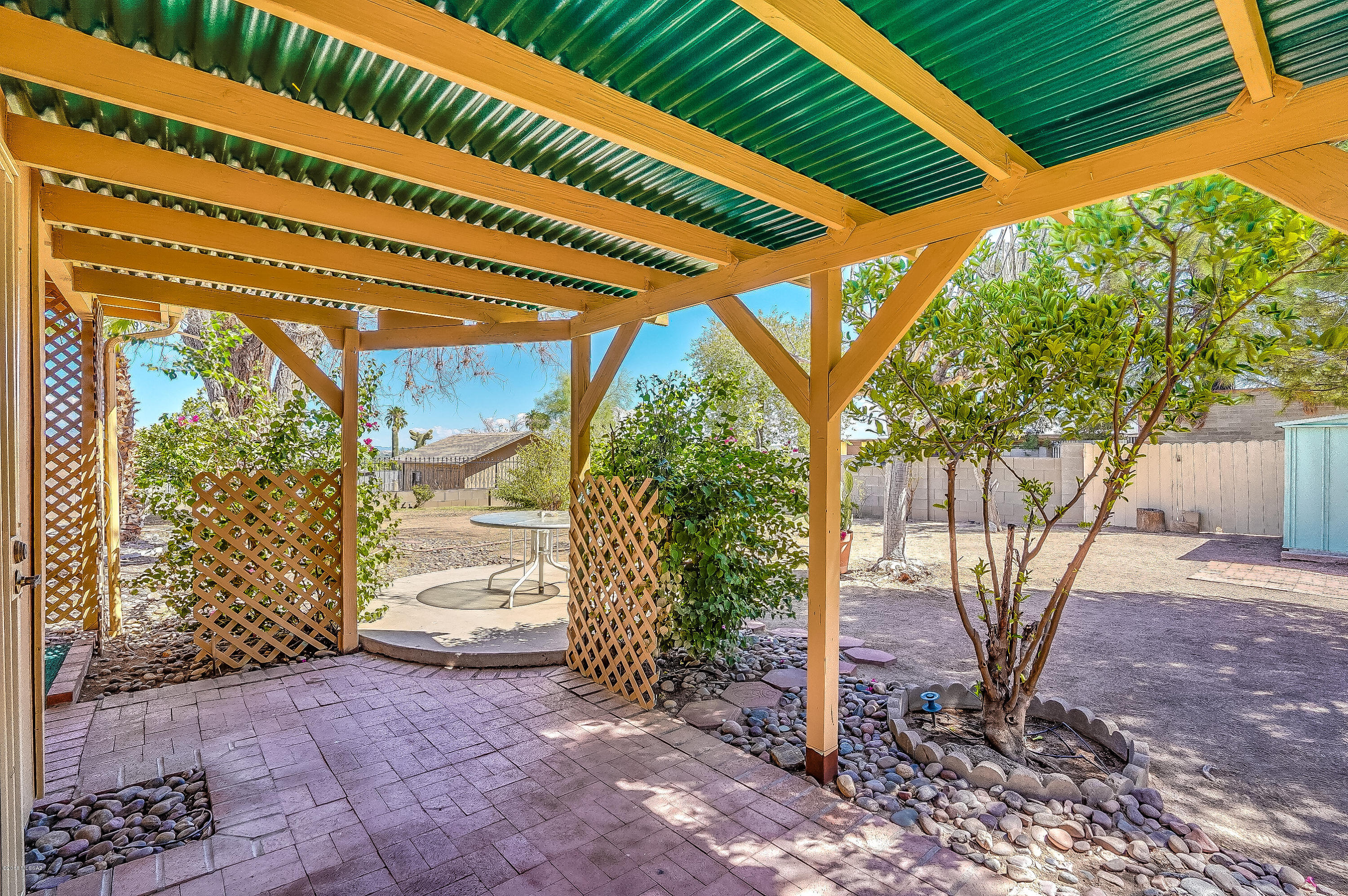 3211 W Union Jack Street