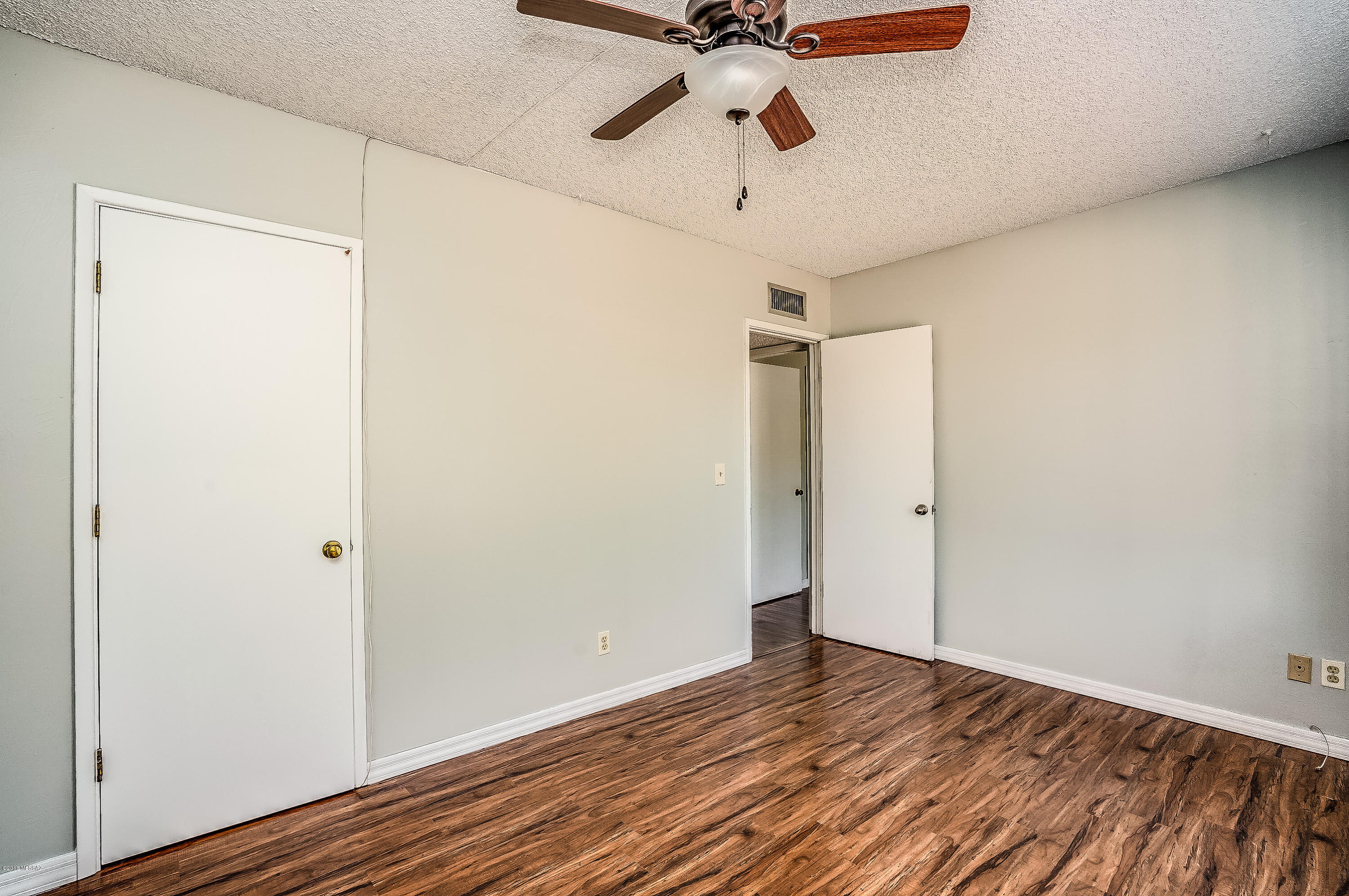 3211 W Union Jack Street