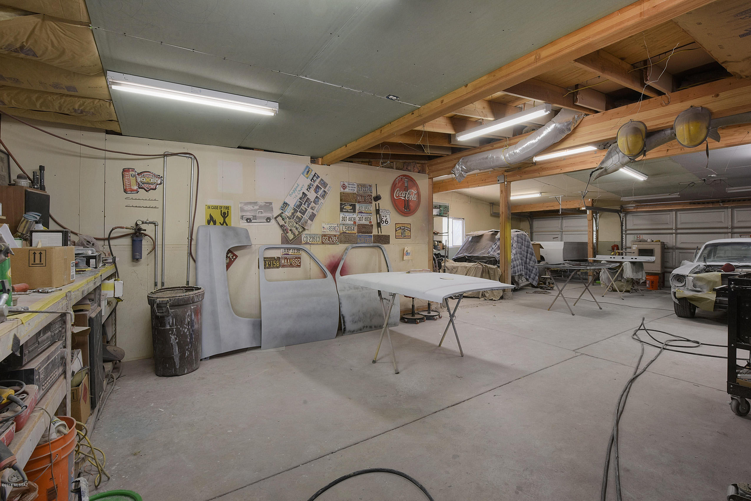 1000 W Camino Desierto