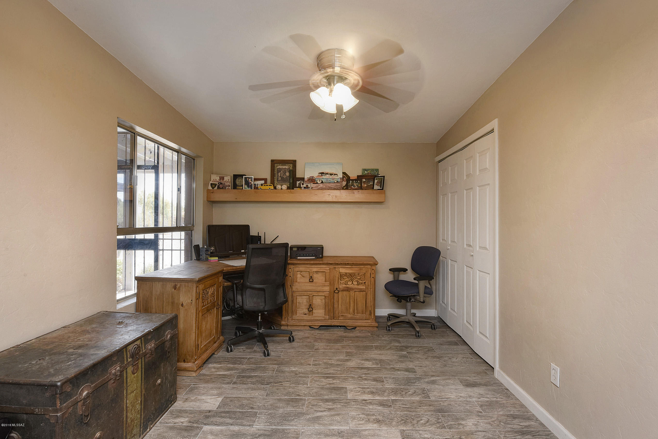 1000 W Camino Desierto