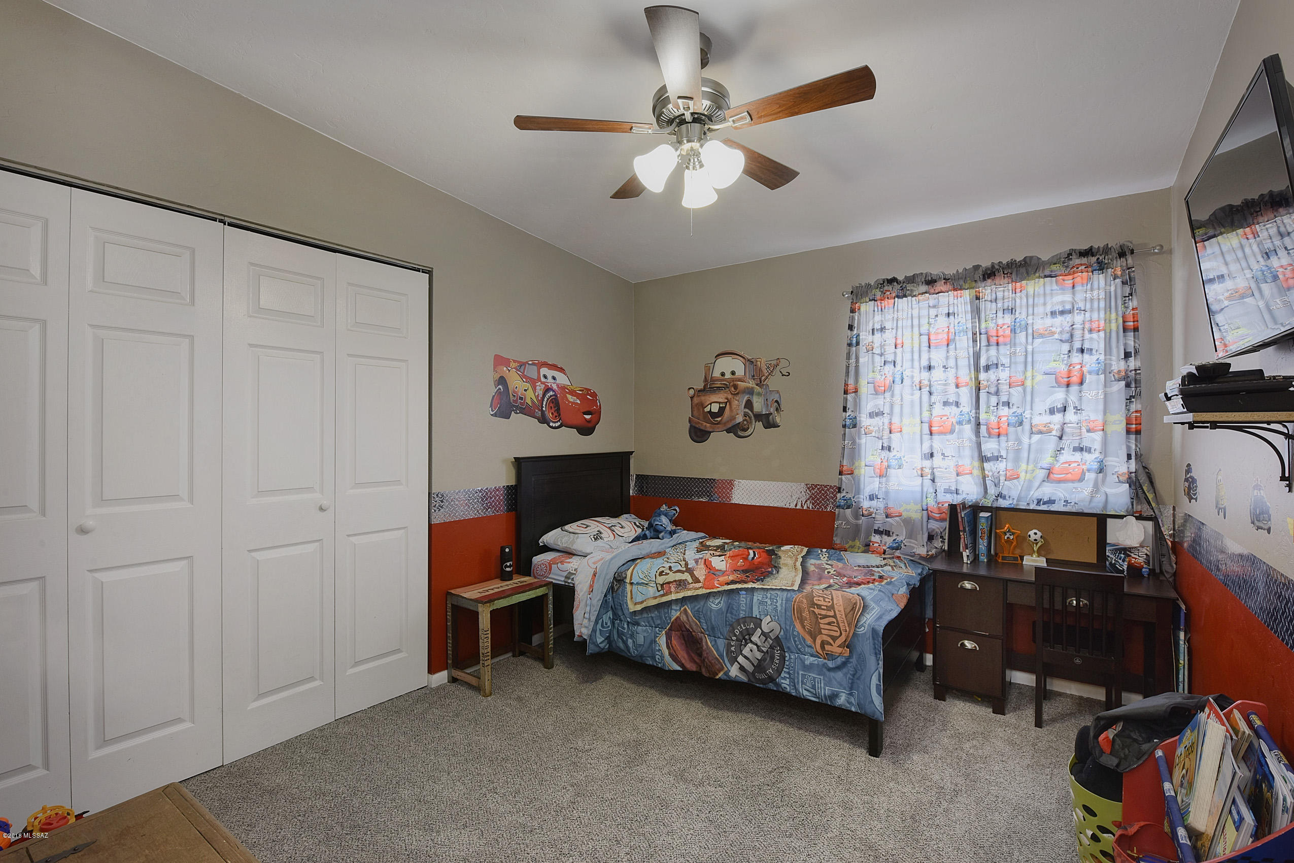 1000 W Camino Desierto