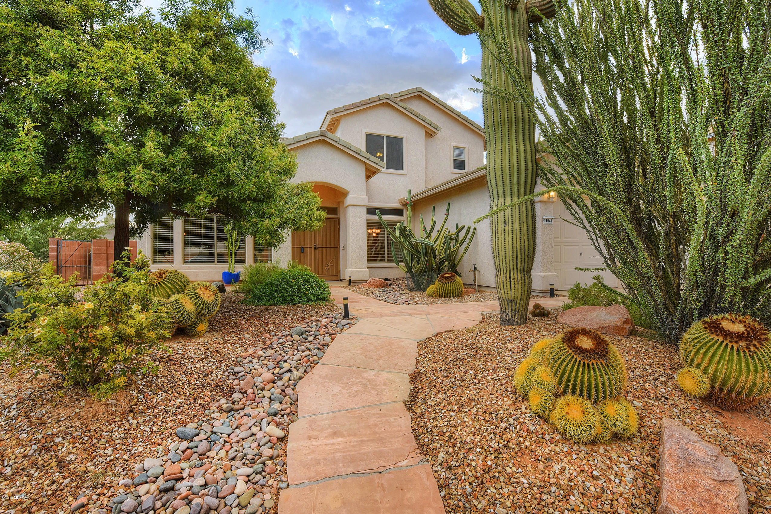 11041 N Tapestry Drive