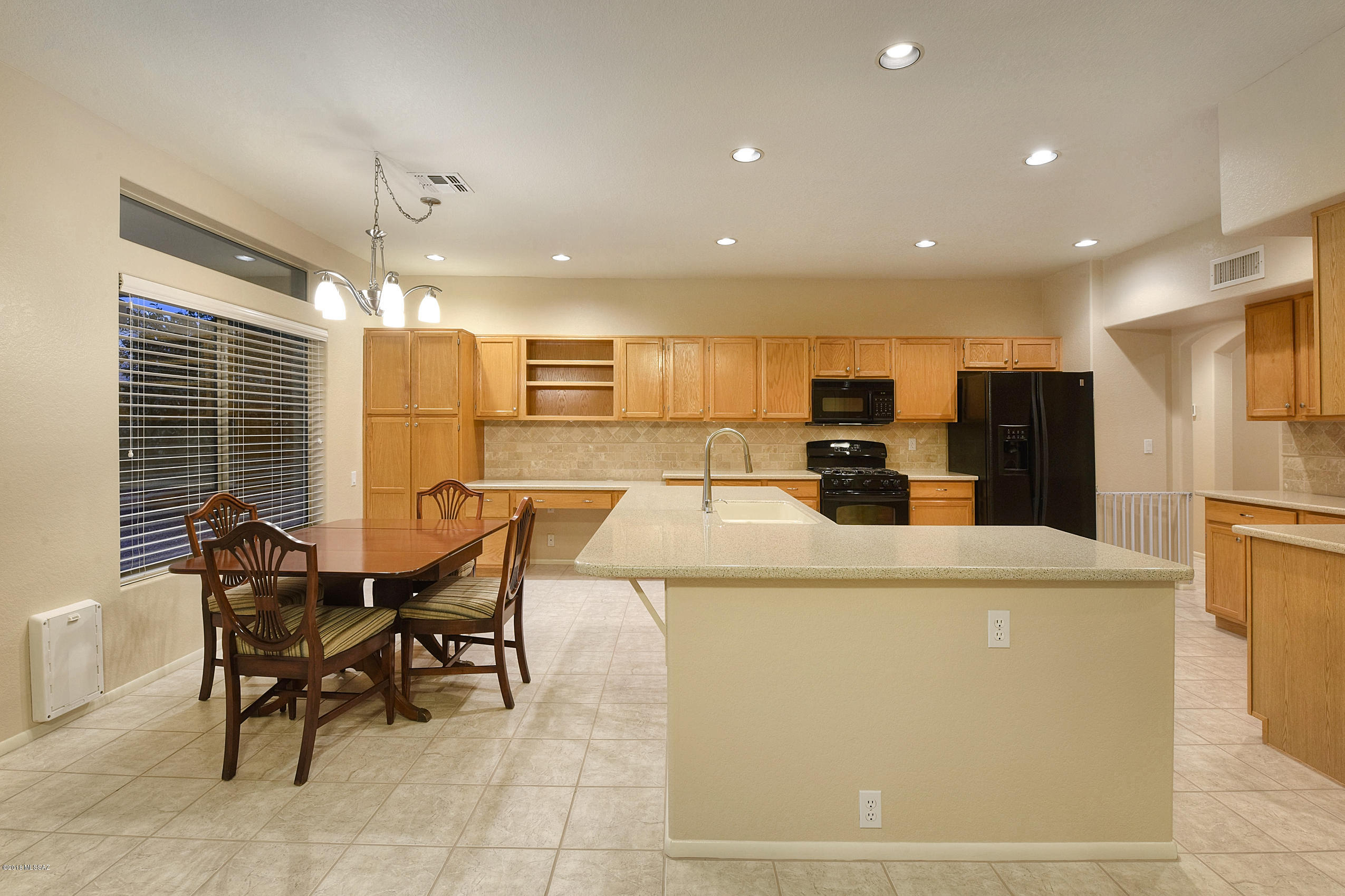 11041 N Tapestry Drive