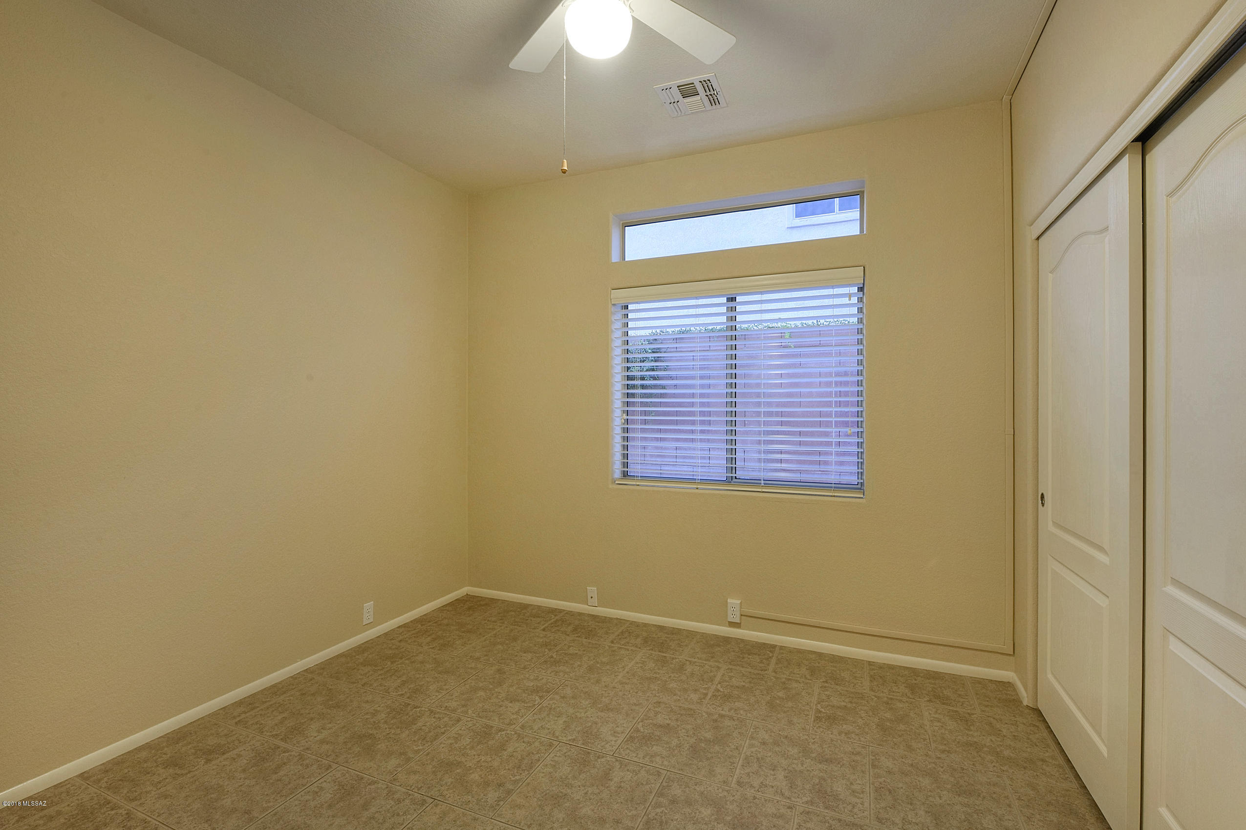 11041 N Tapestry Drive