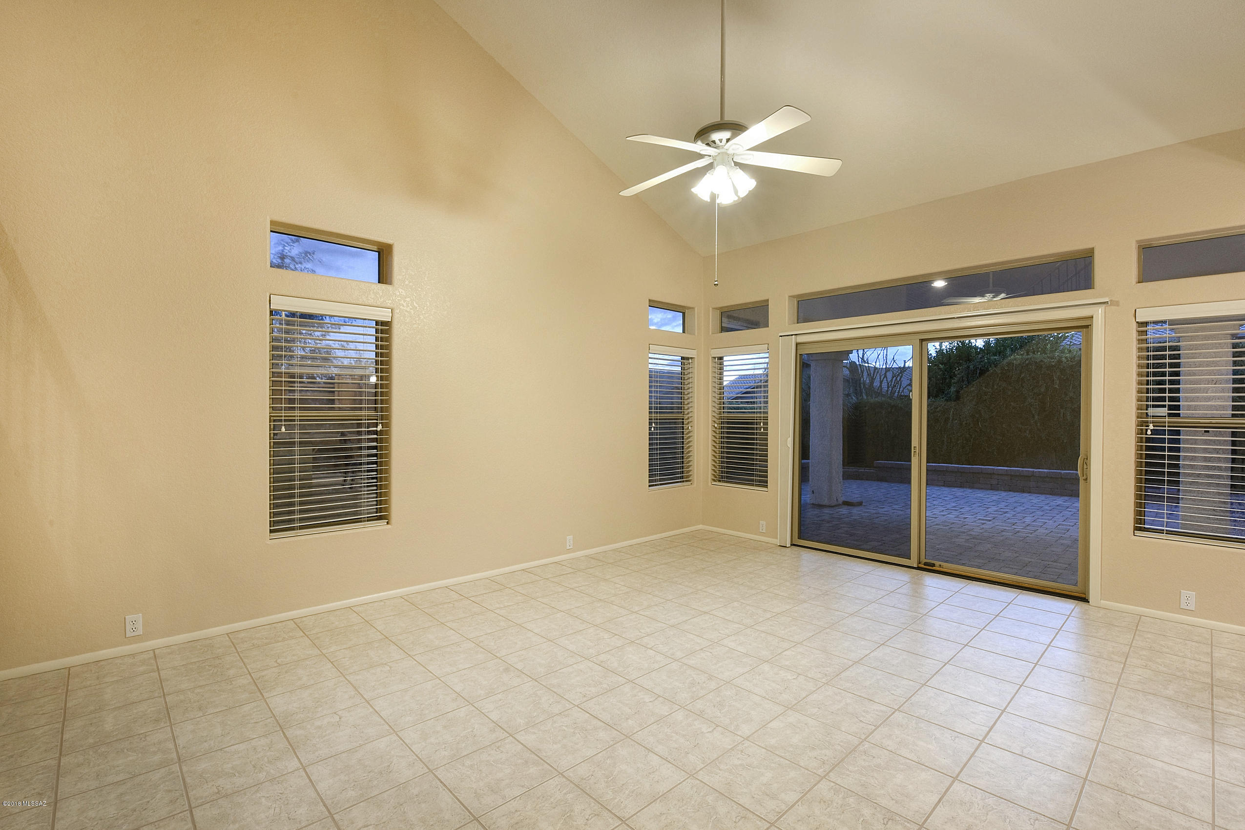 11041 N Tapestry Drive