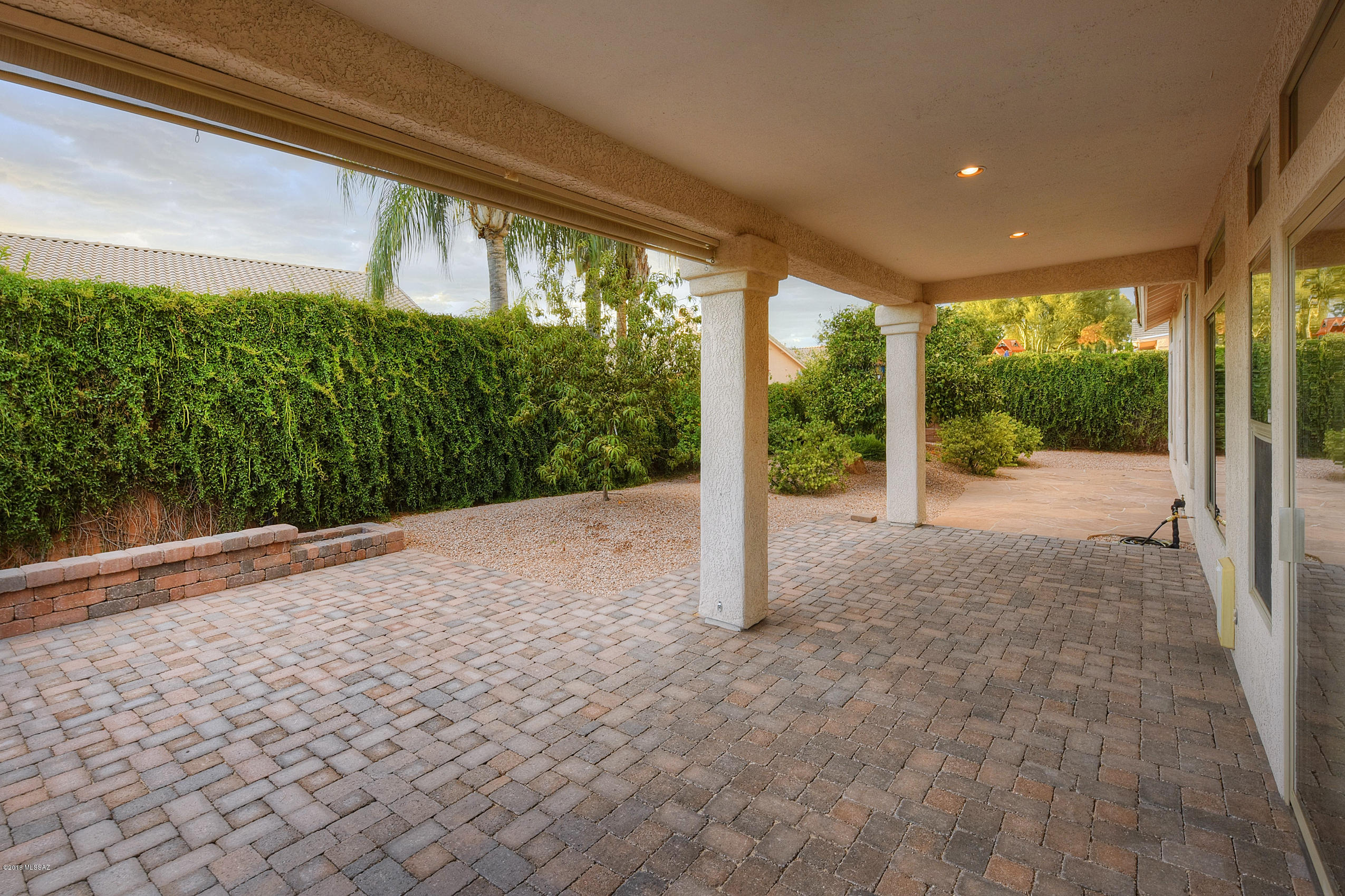 11041 N Tapestry Drive