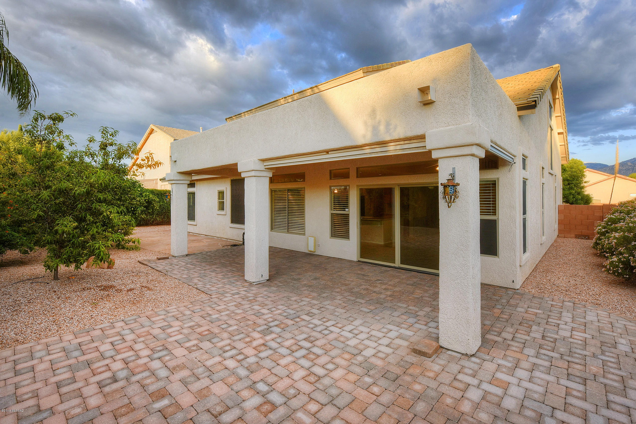 11041 N Tapestry Drive